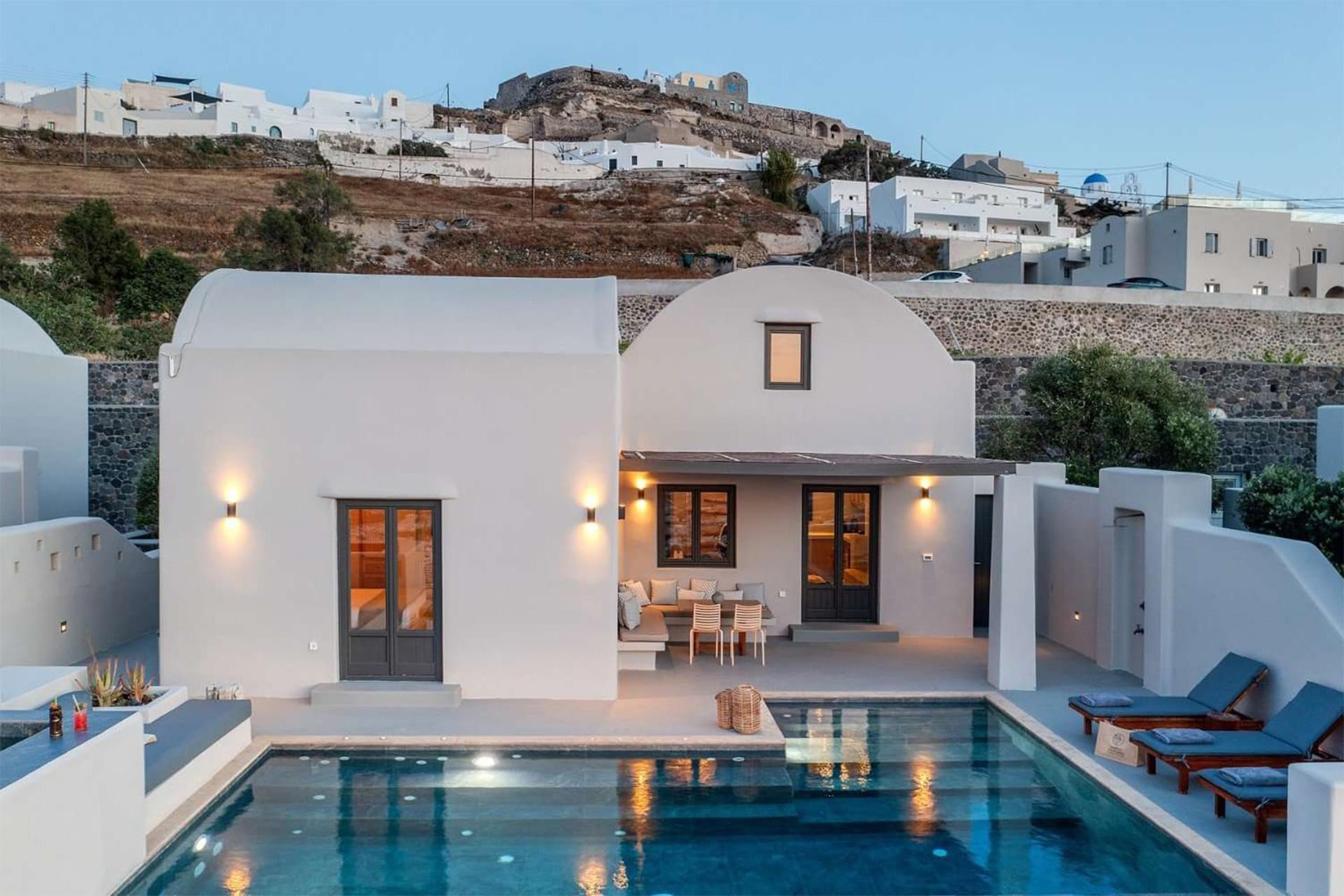 Aurora Villa