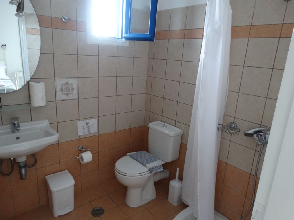 Economy Double Room with Terrace and Sea View | 5