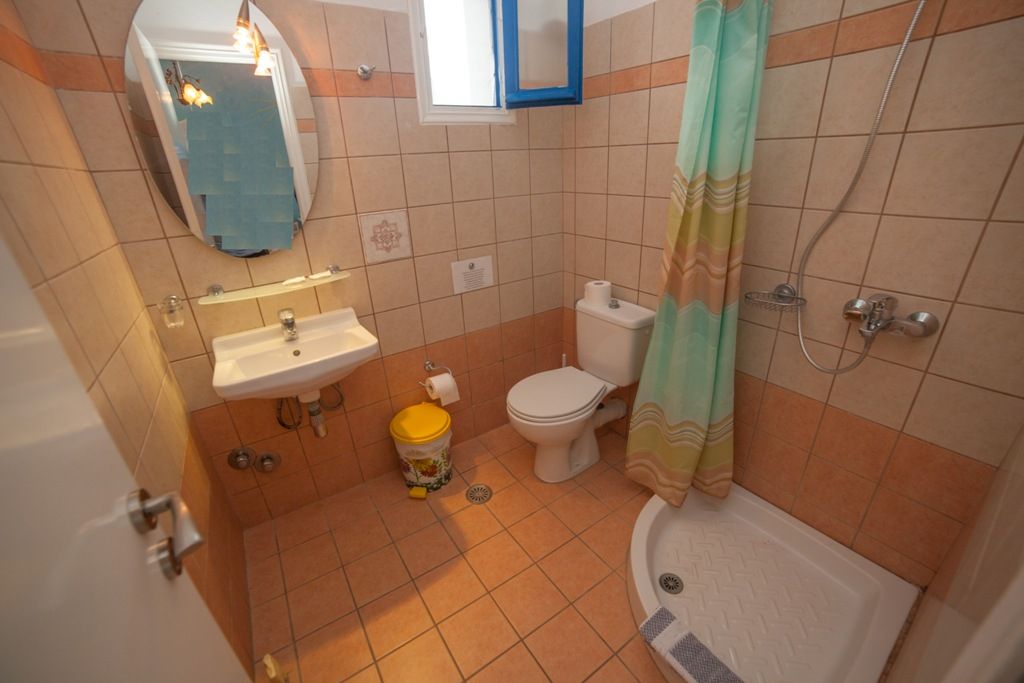 Economy Double Room with Terrace and Sea View | 5