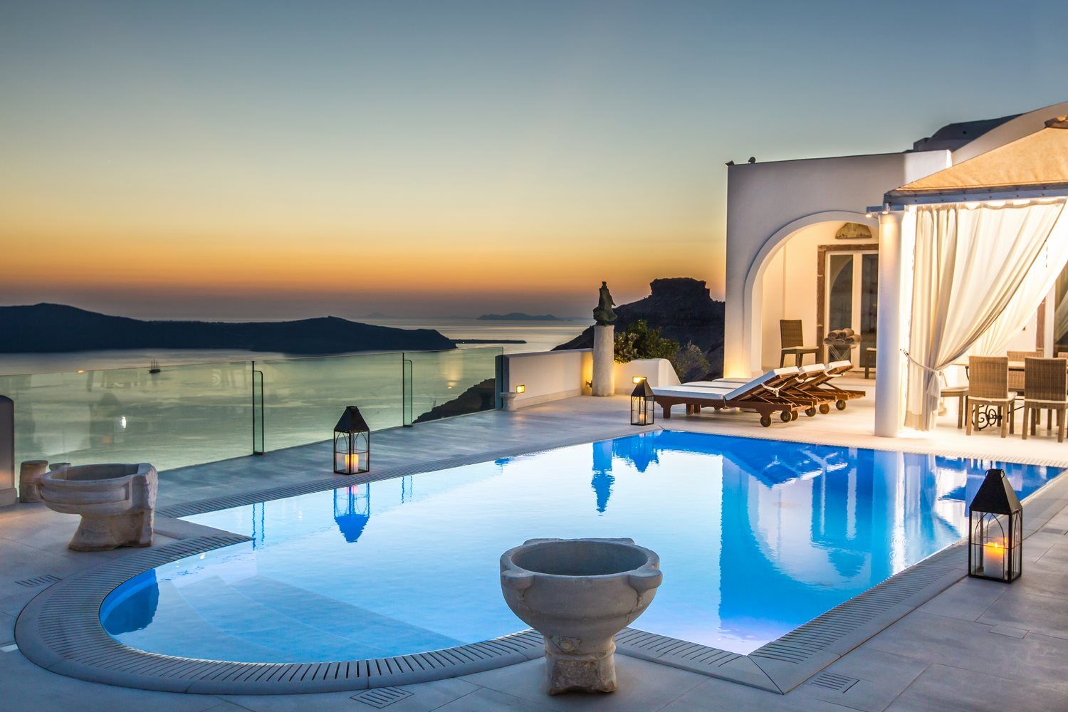 Luminela Villa