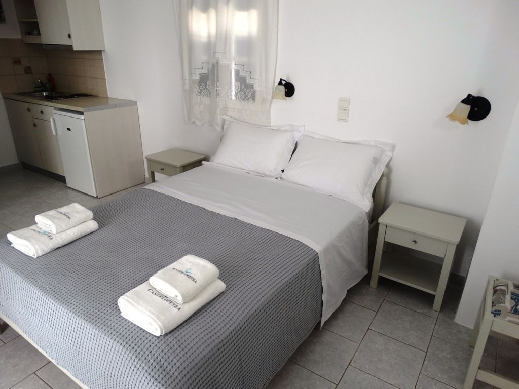 Economy Double Room with Terrace and Sea View | 6