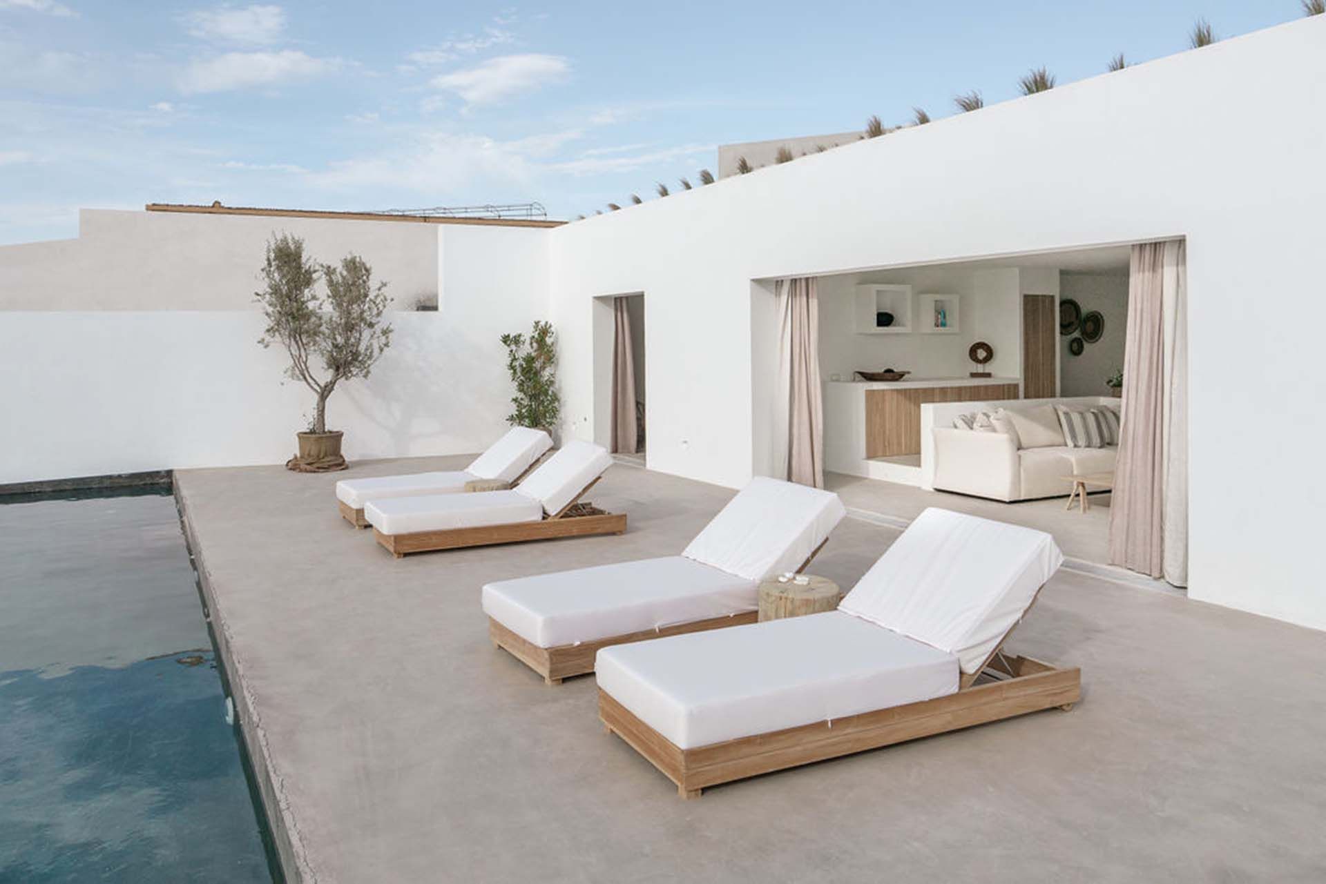Asher Villa