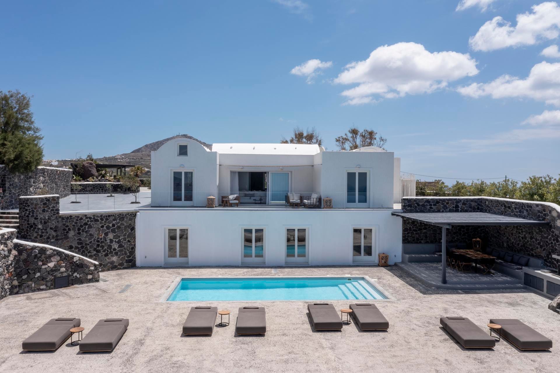 Aeolian Dream Villa