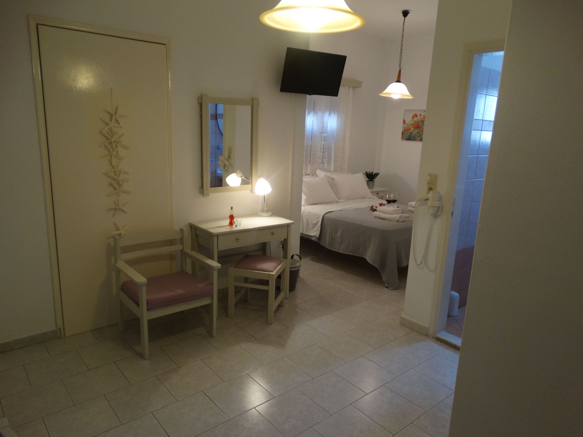 Economy Double Room with Terrace and Sea View | 7