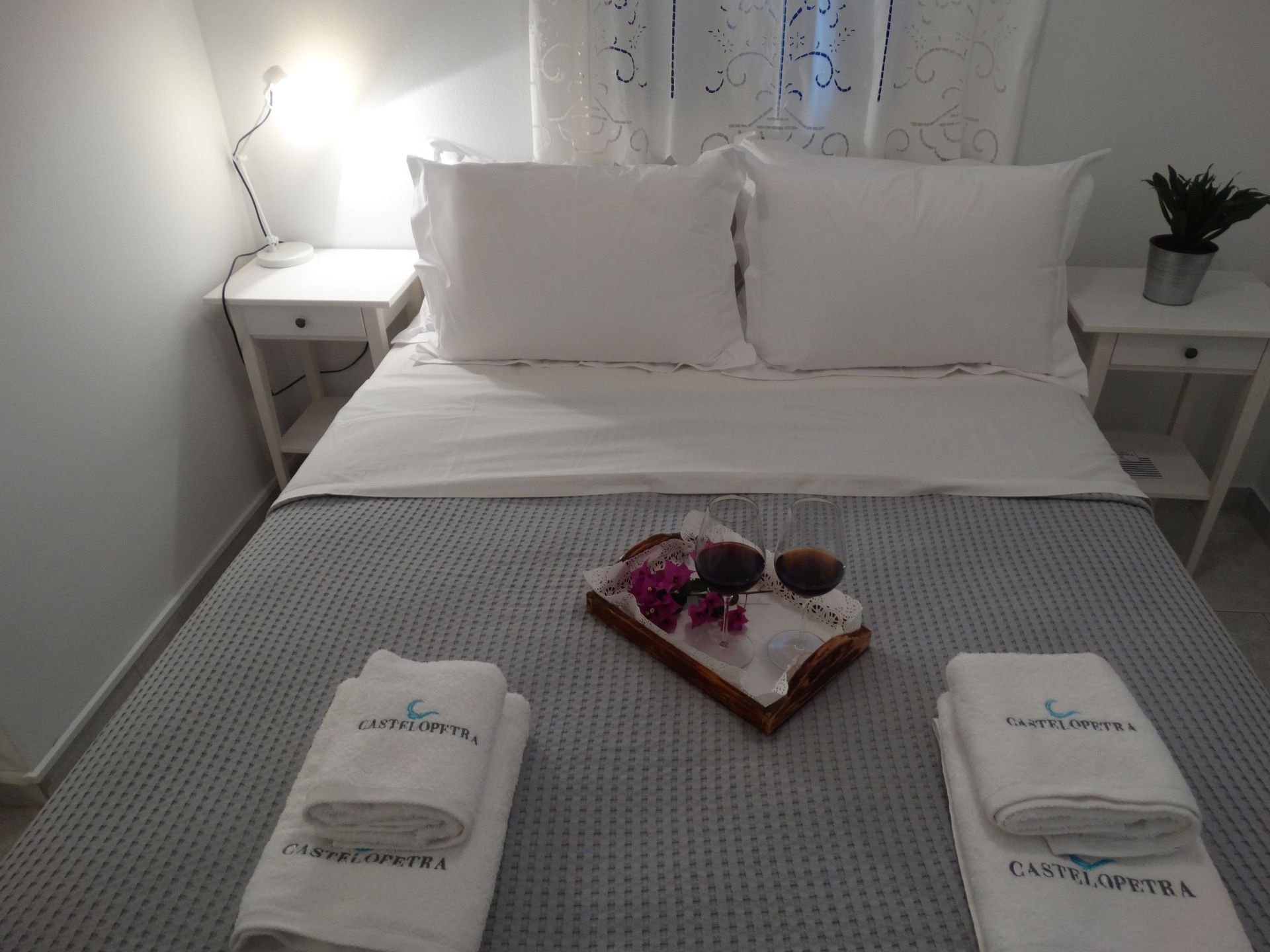 Economy Double Room with Terrace and Sea View | 7