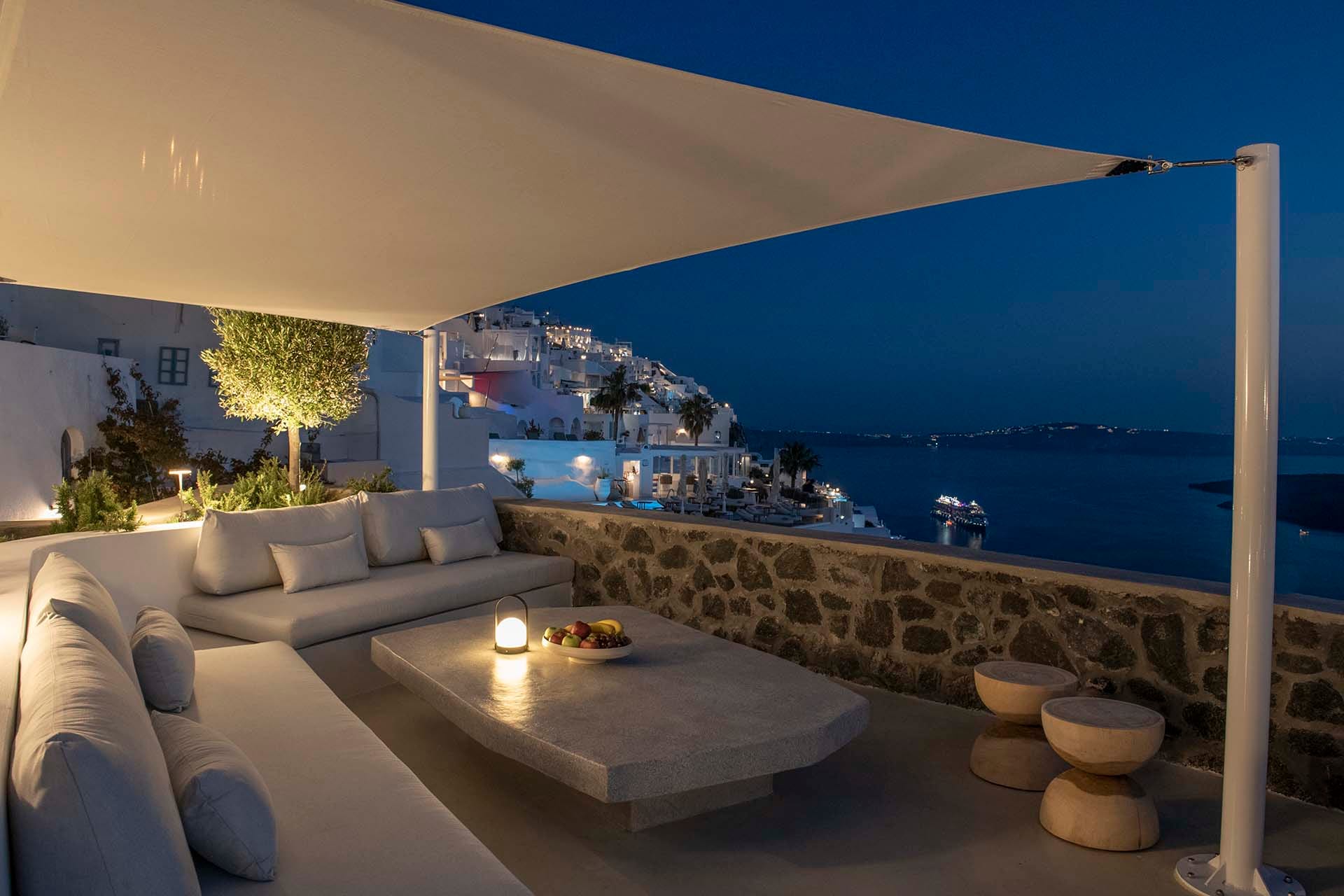 Skyler Villa