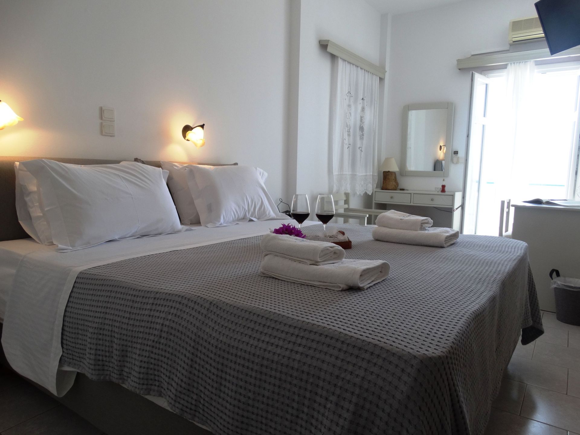 Double Room with Balcony and Sea View | 8