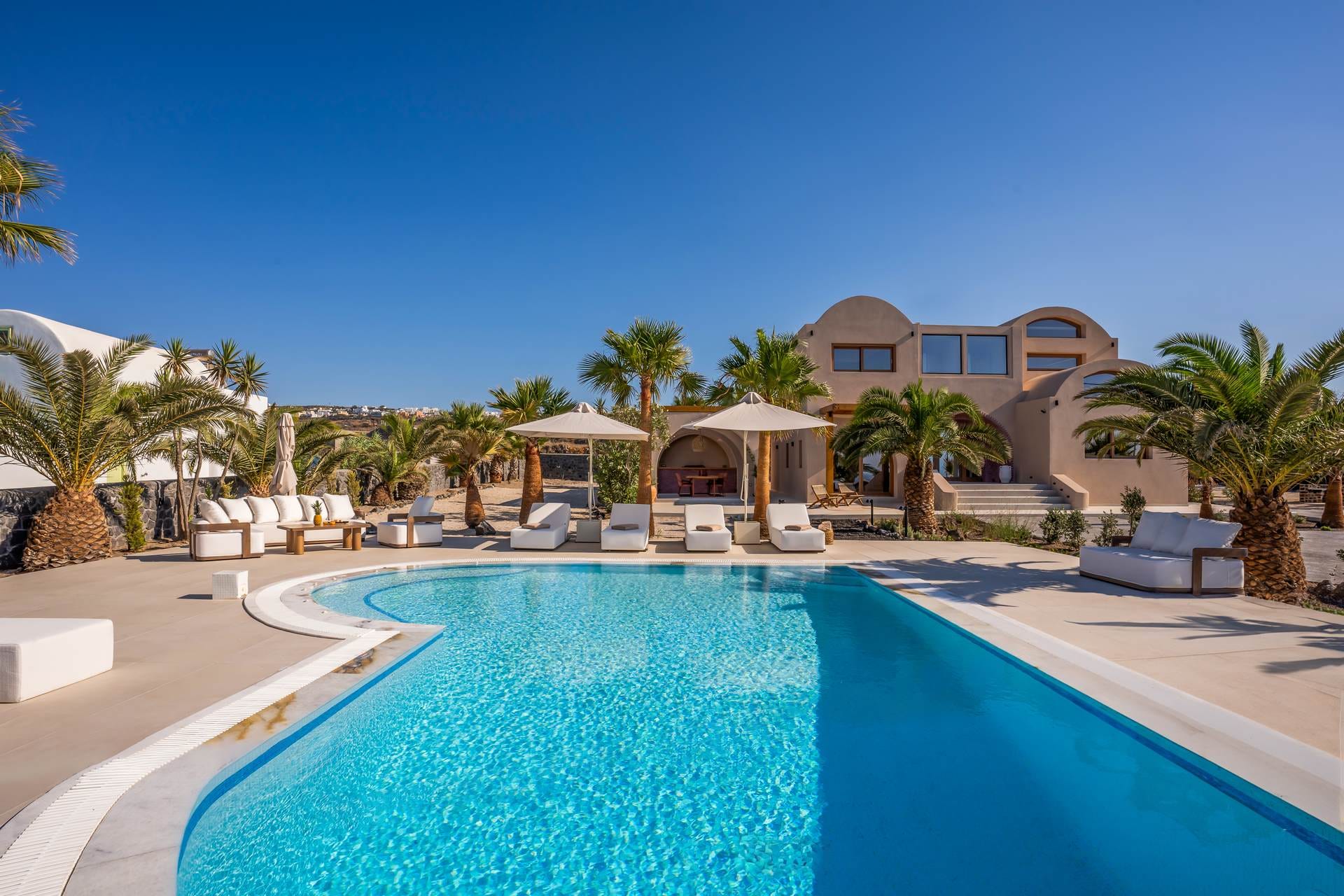 Bordeaux Villa