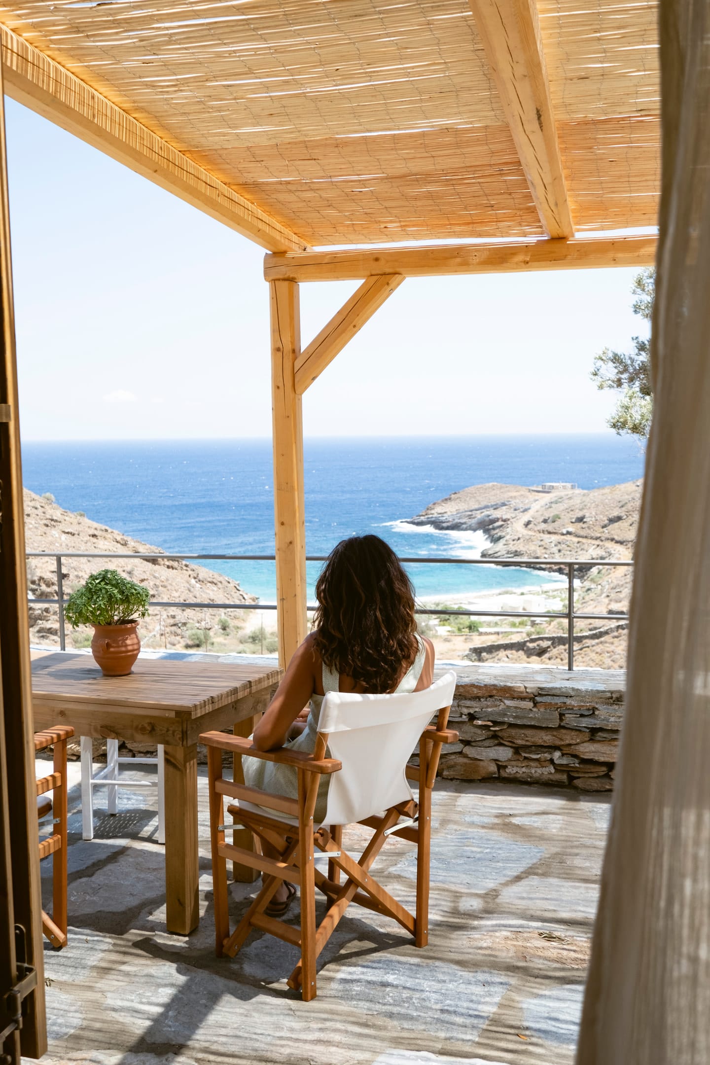 Amygdalo - Hill Side Suite / Sea View