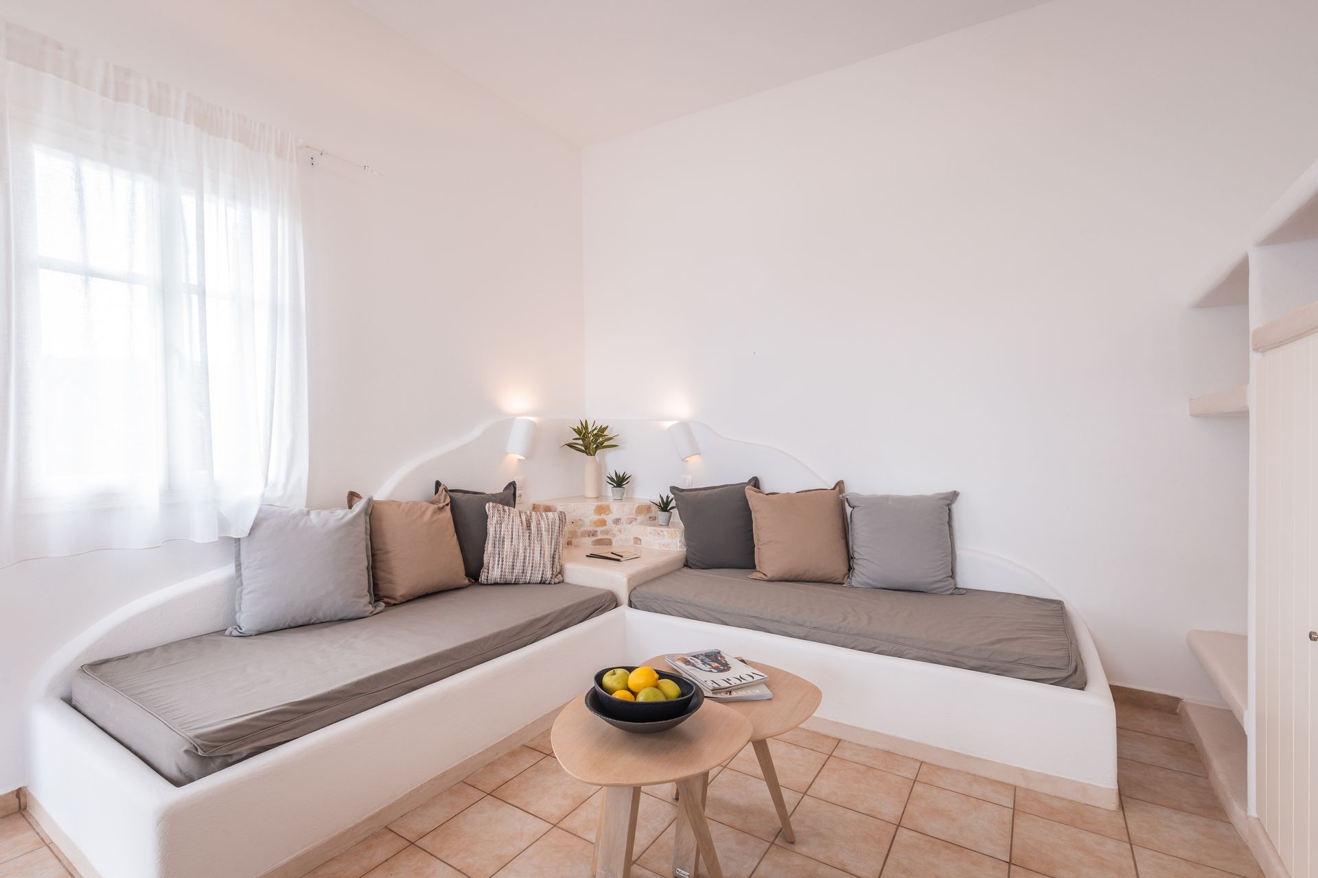 One Bedroom Sea View Suite Ground Floor