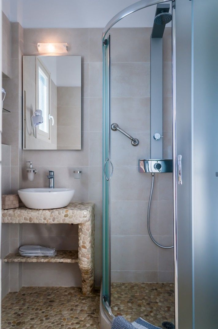 One Bedroom Sea View Suite Ground Floor