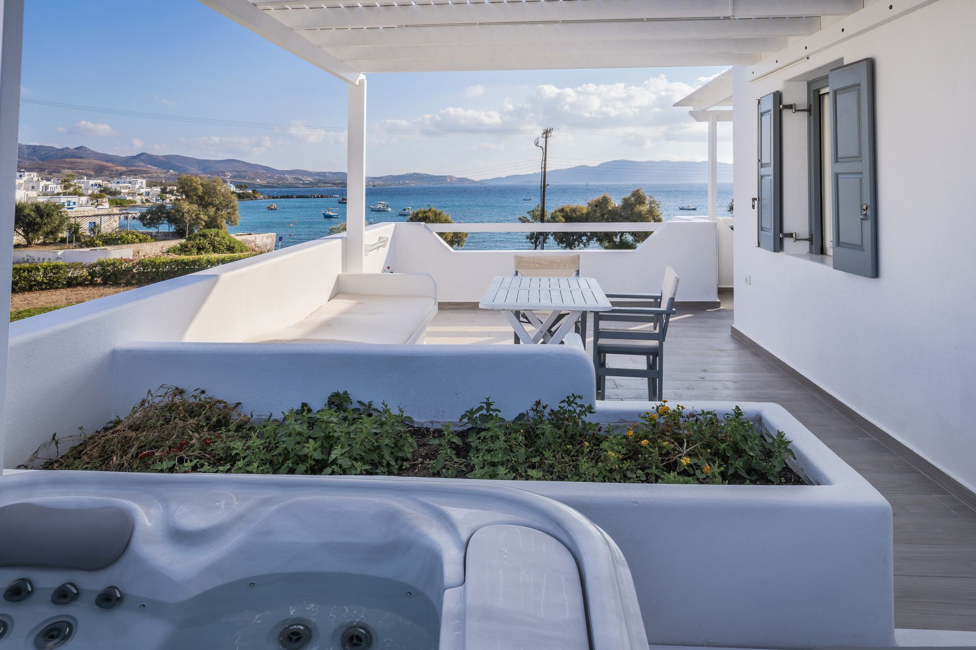 ​Junior Suite Sea View with Private Jacuzzi first floor