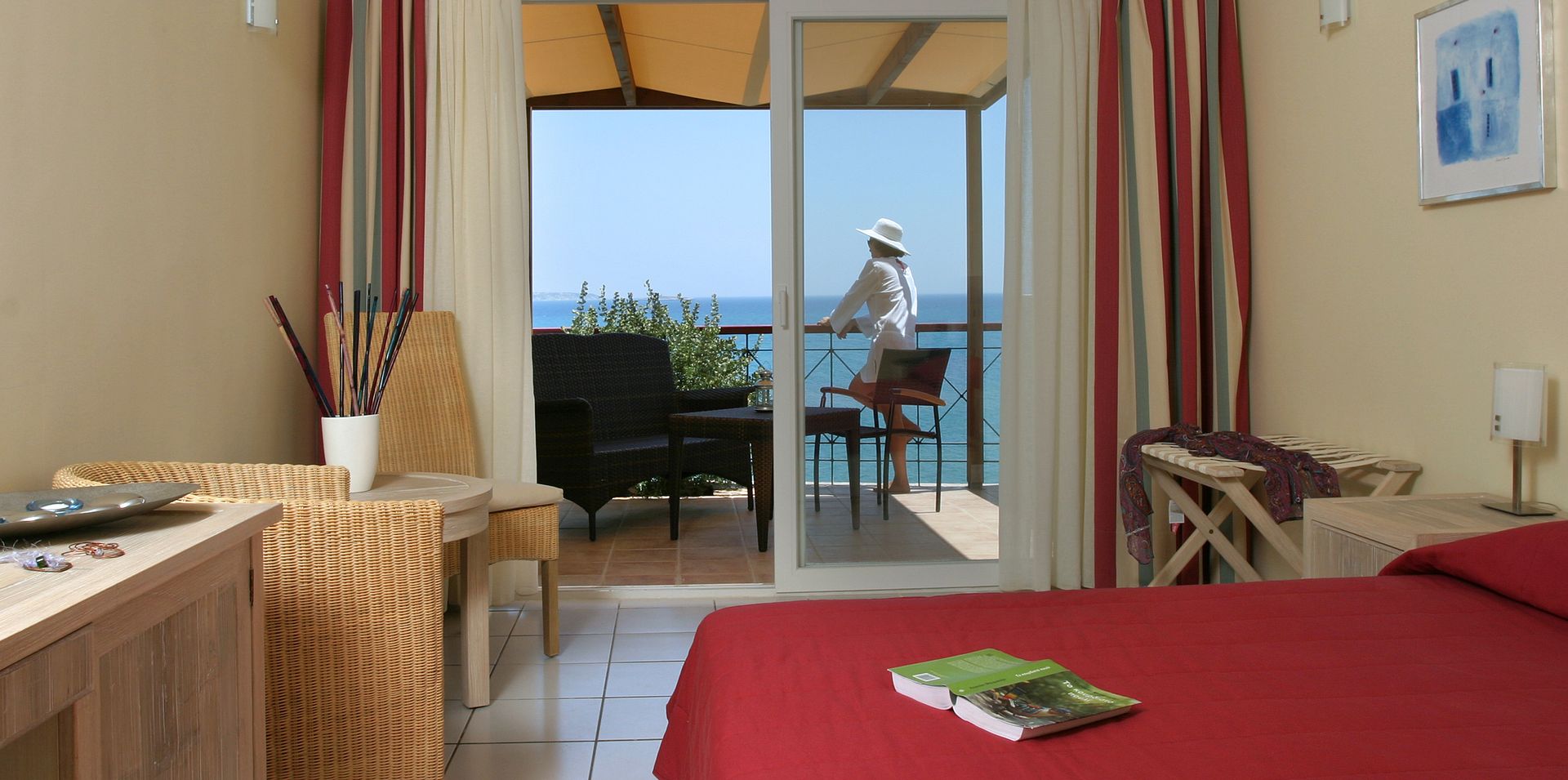 Cozy Double Room with Sea View