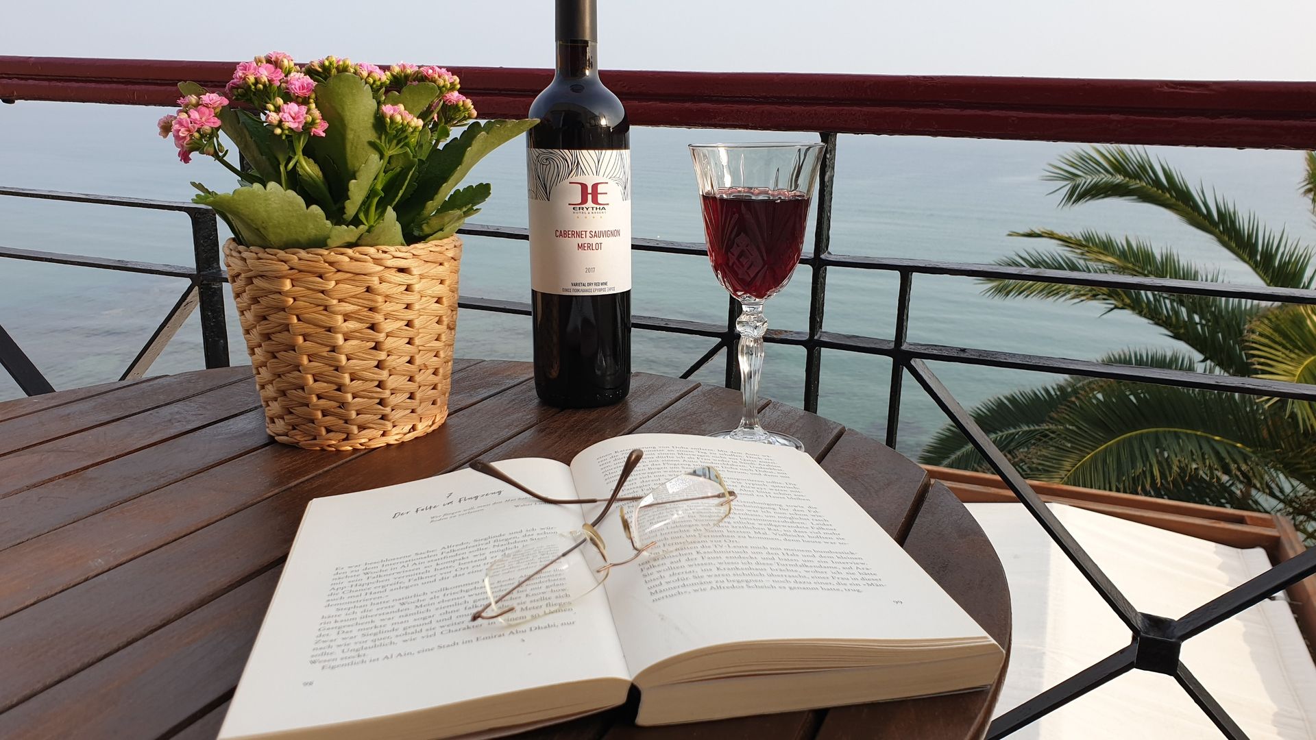 Cozy Double Room with Sea View