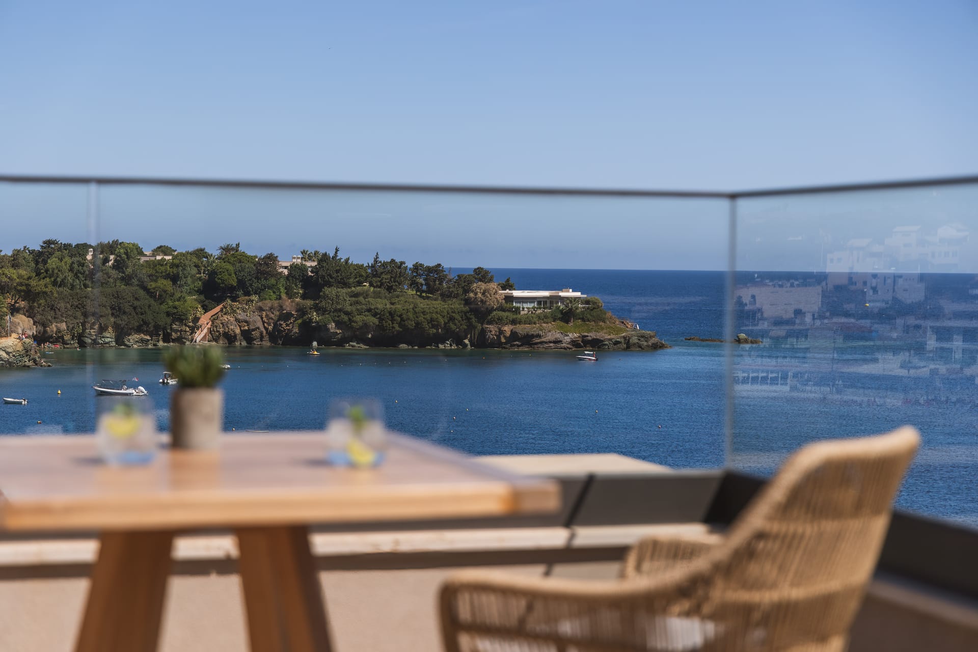 Moonstone Suite Sea View (No Plunge Pool)