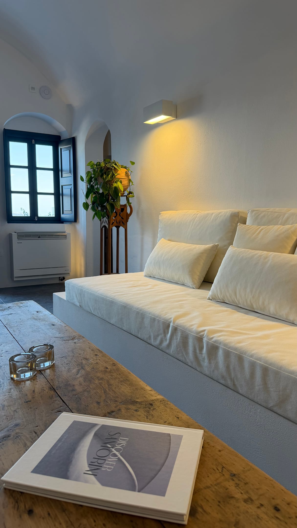 Captain's Suite with Whirlpool | Caldera View