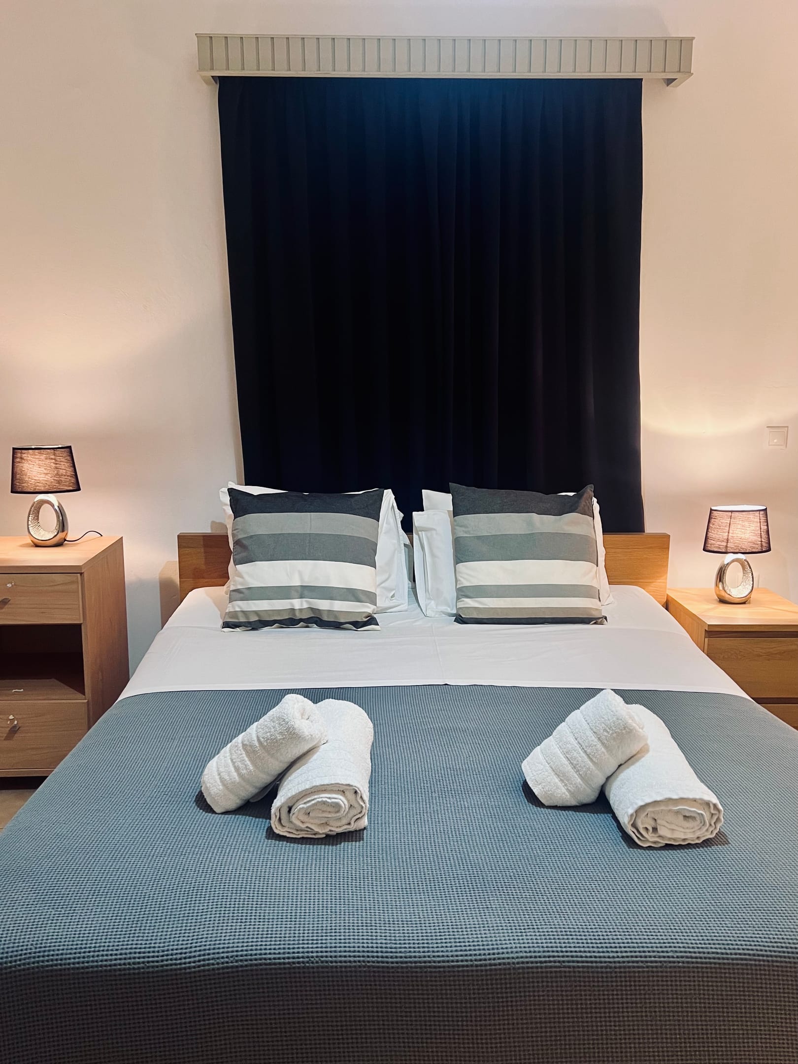 COUNTRY GARDEN HOUSE