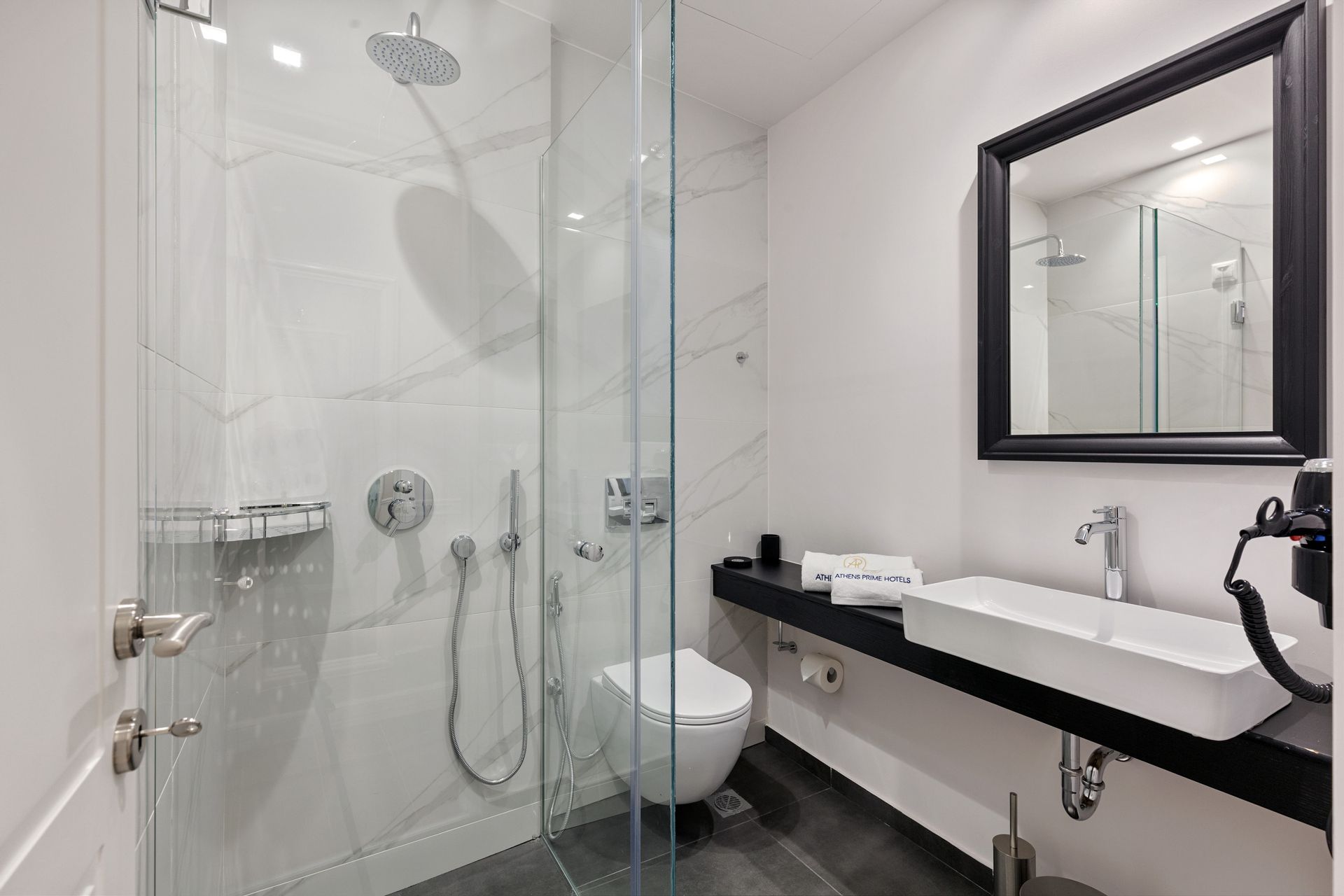 Superior room with city view
