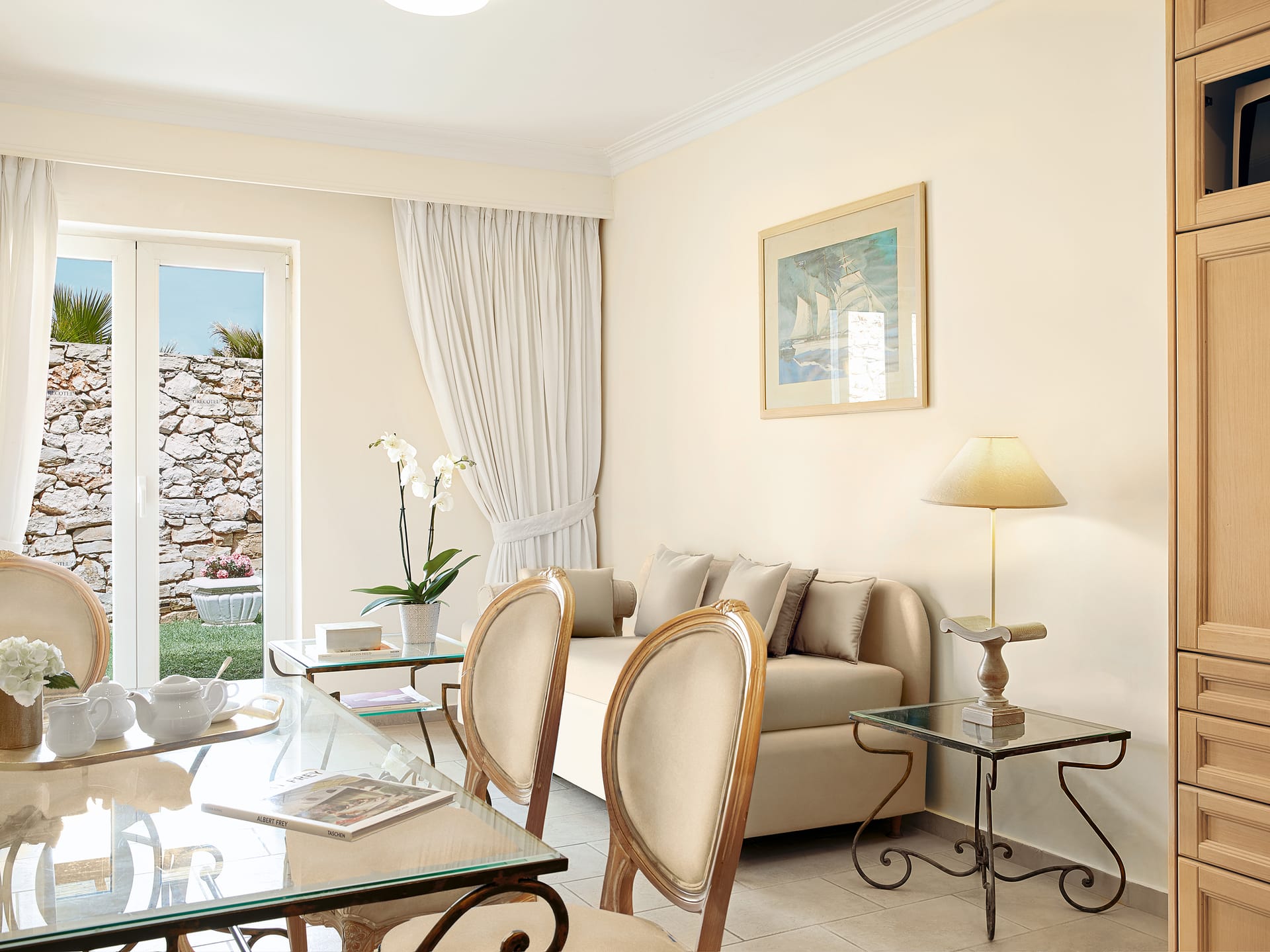Casa Marina Family Suite Pool \ Garden View