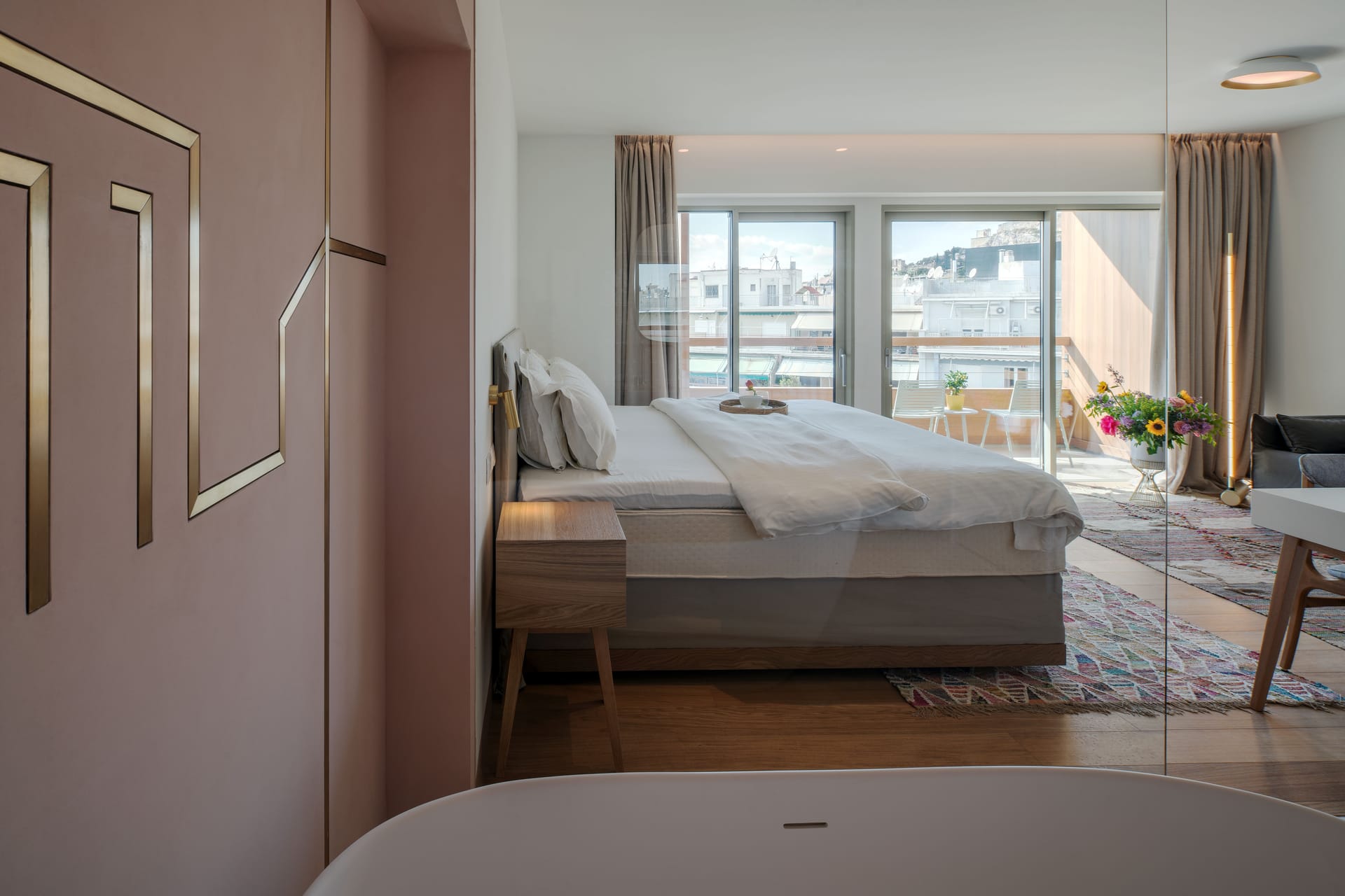Acropolis Suite