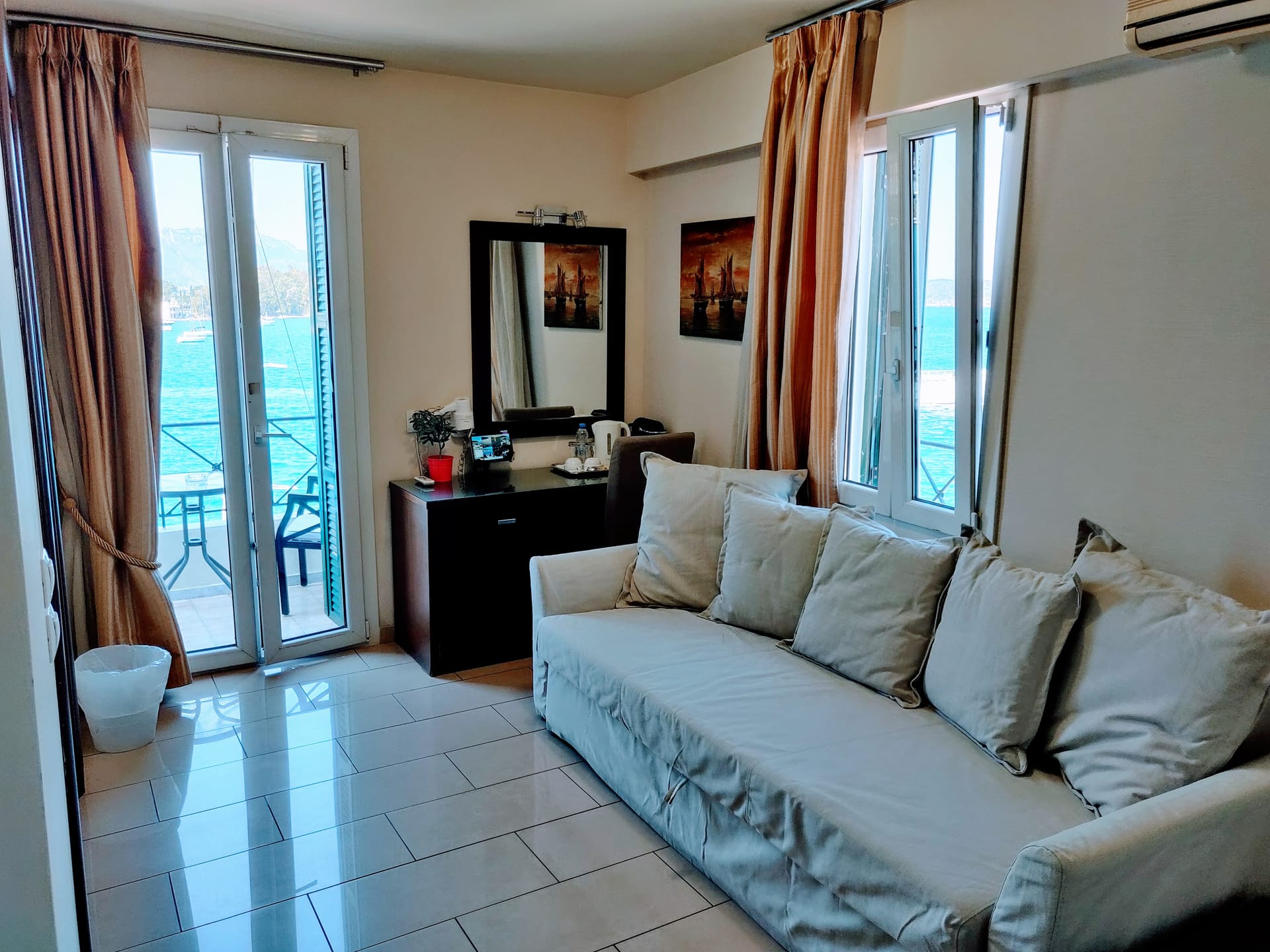 Suite