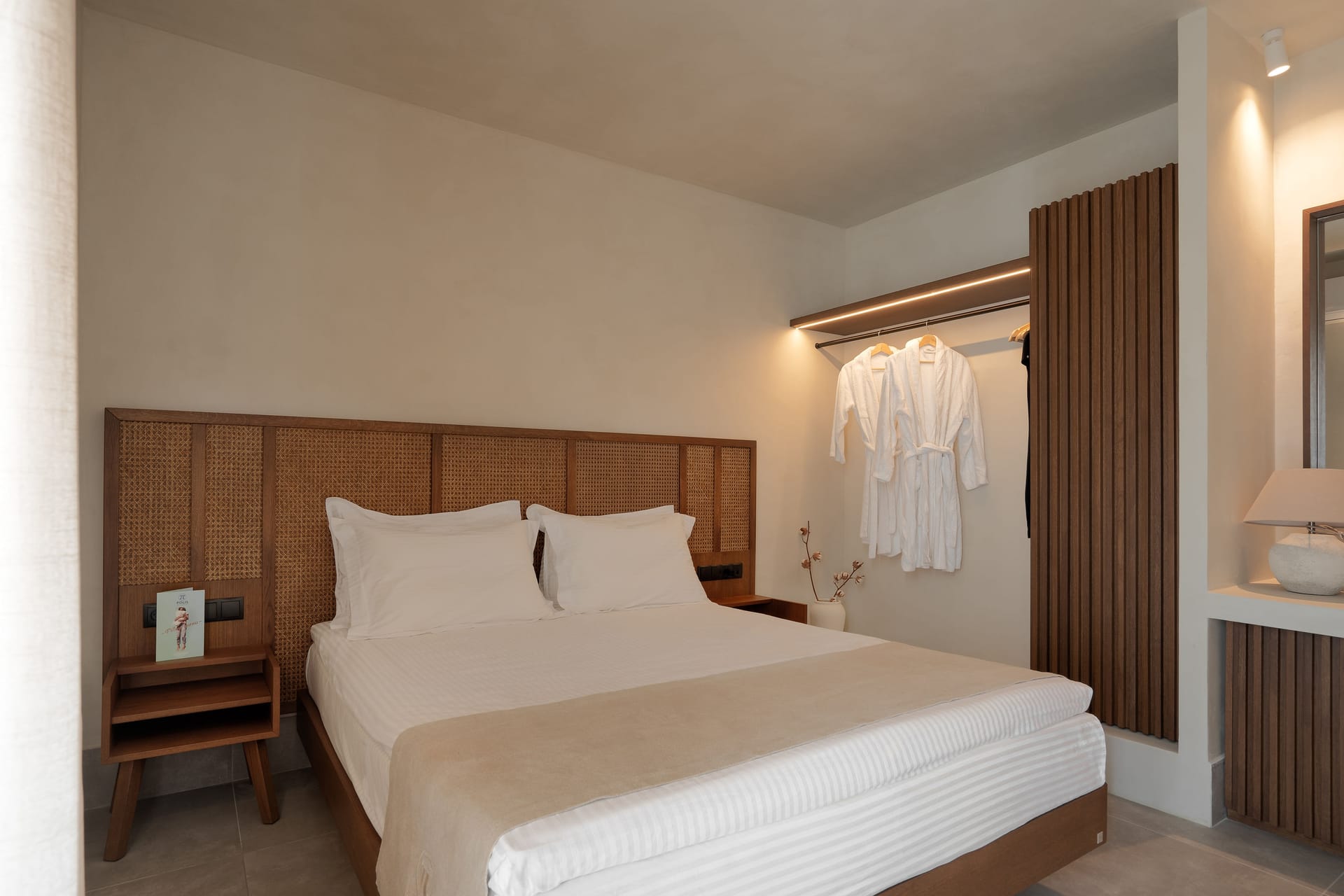 Queen Suite