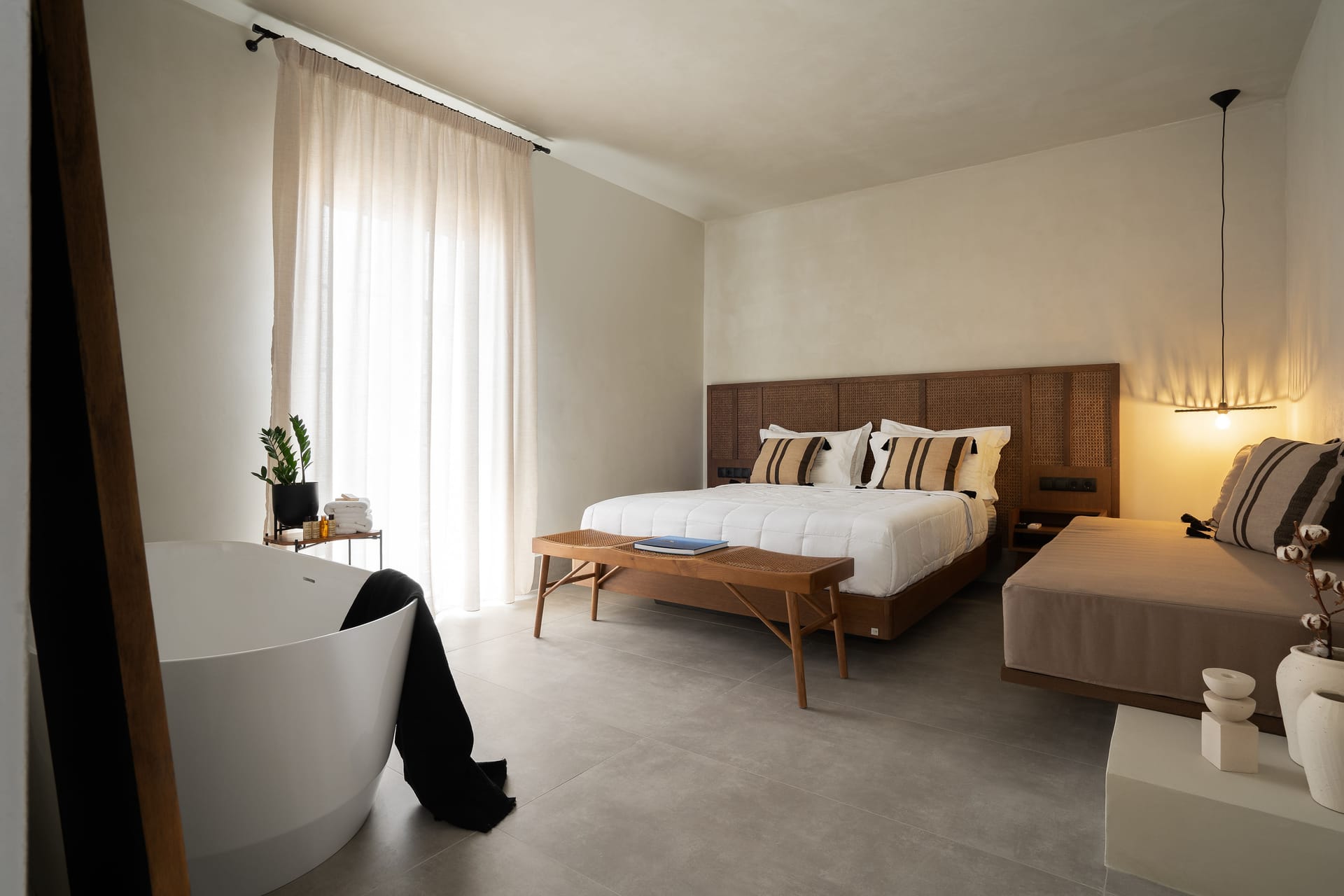 Superior King Suite