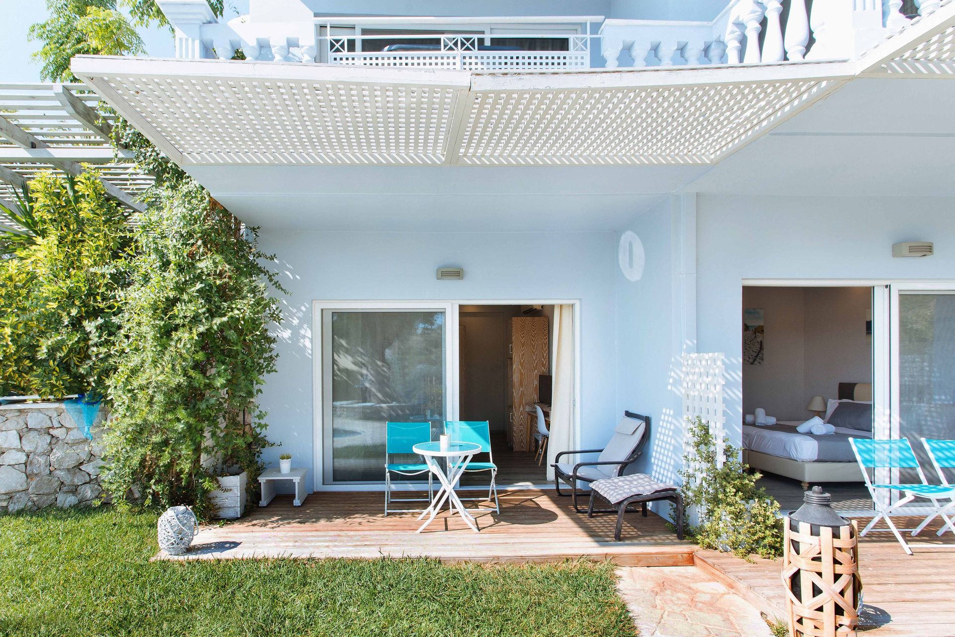 Junior Premium Suite with Pool View [adults only]