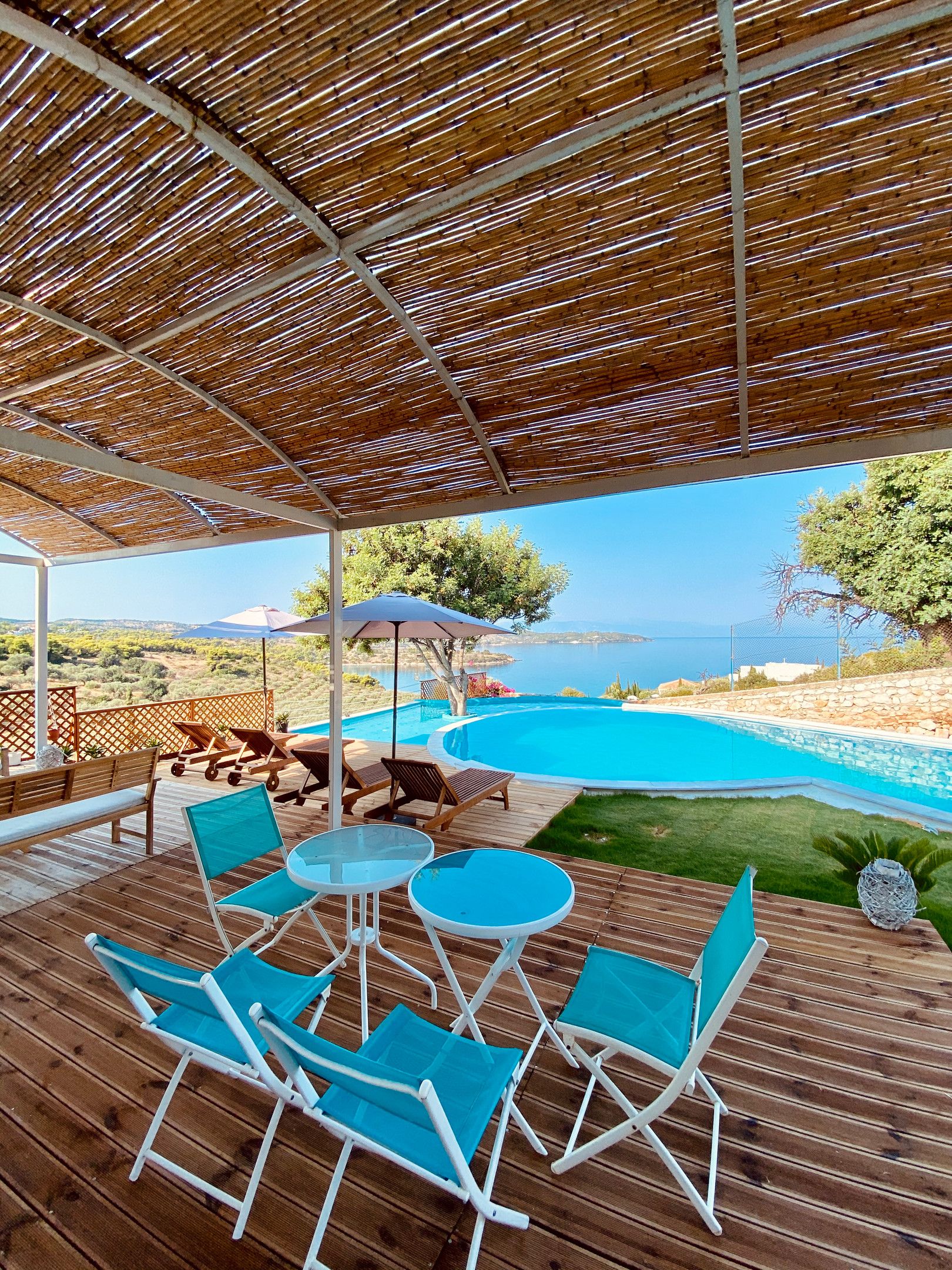 Luxury Villa with Private Pool and Unlimited Sea View