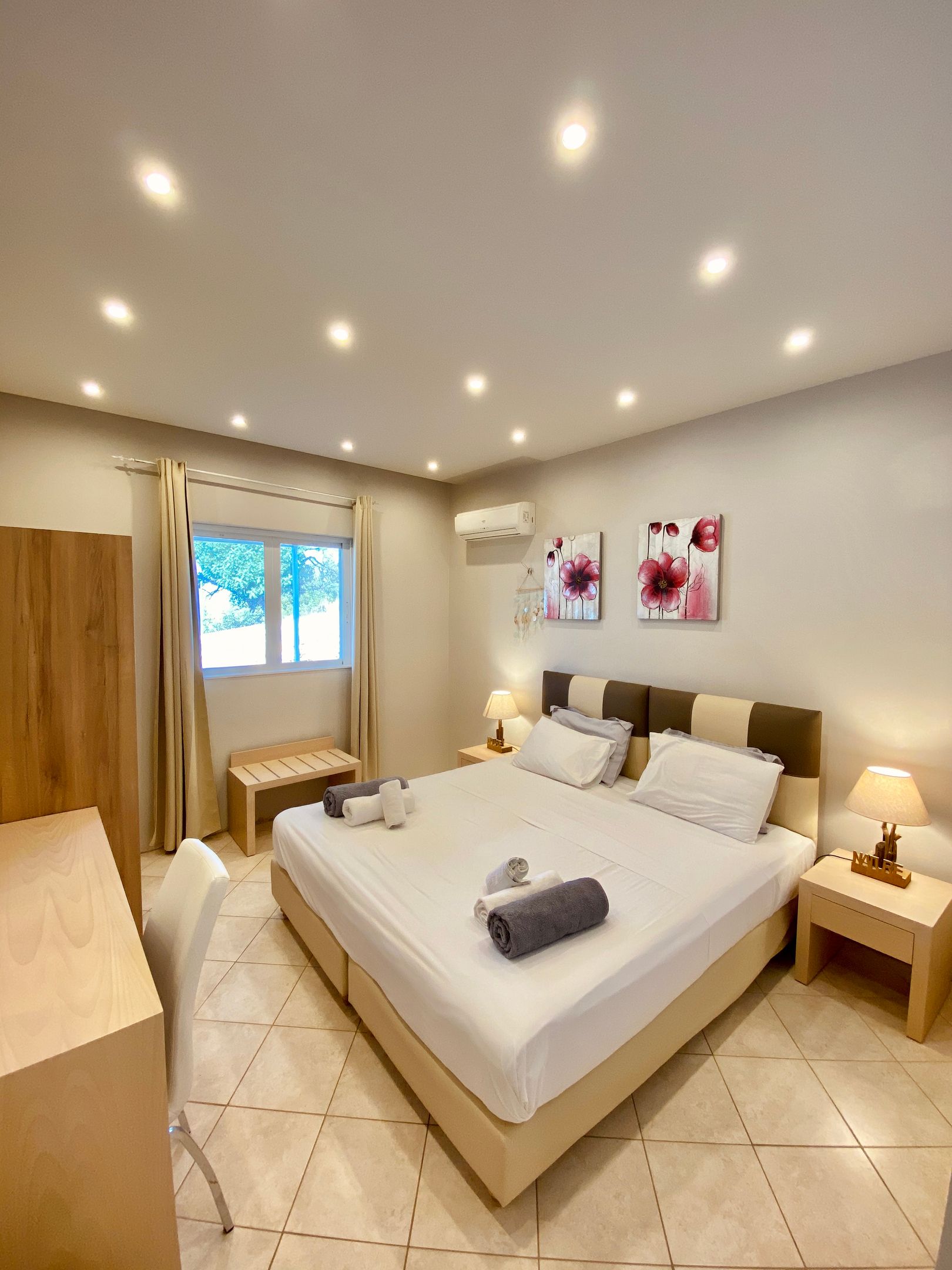 Luxury Villa with Private Pool and Unlimited Sea View