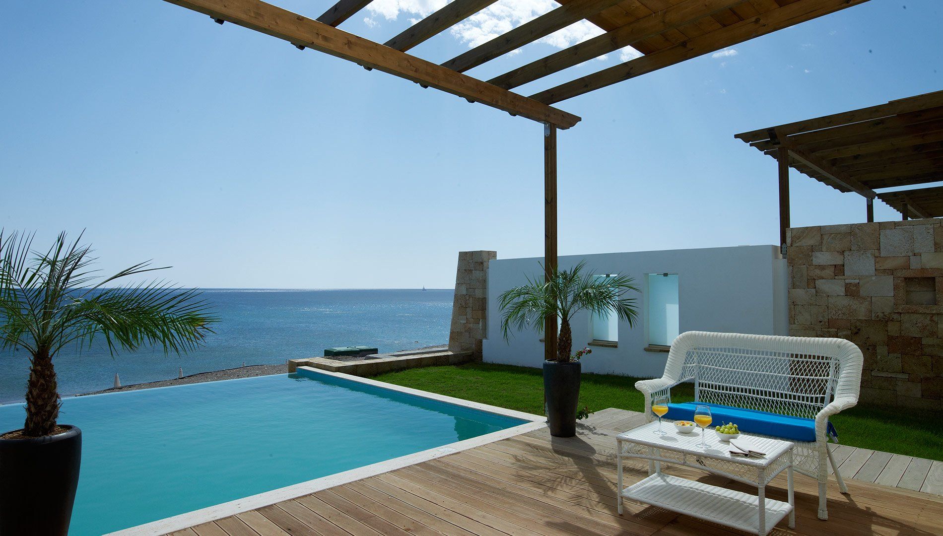 Luxury Villa with Private Pool and Unlimited Sea View