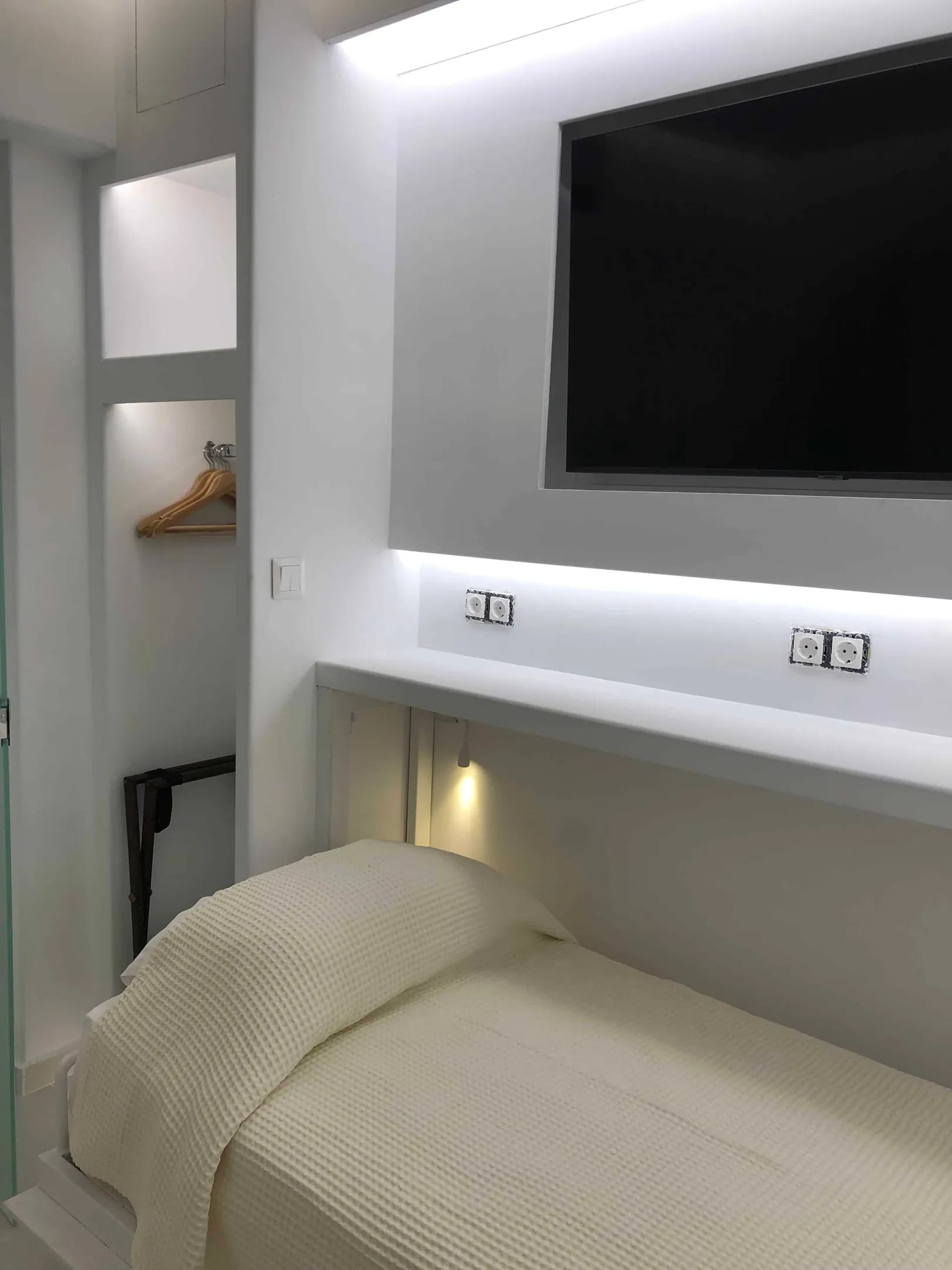 Family Two-Bedroom Room Sea &amp; Pool View - Pool Level