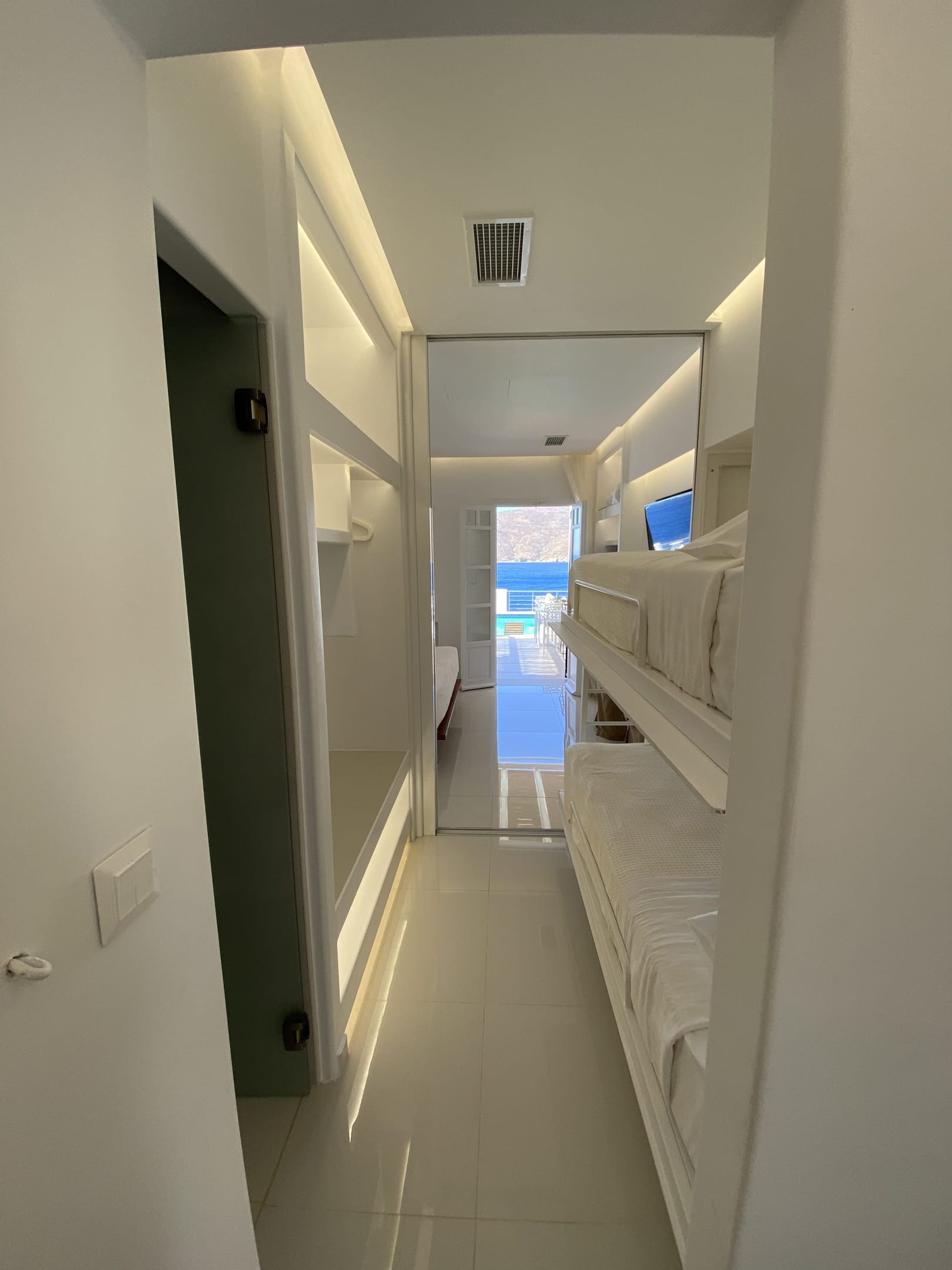 Quadruple Room Sea &amp; Pool View - Pool Level