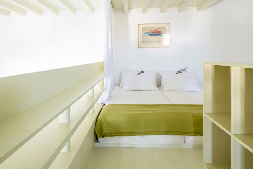Home Above (Apartment loft)
