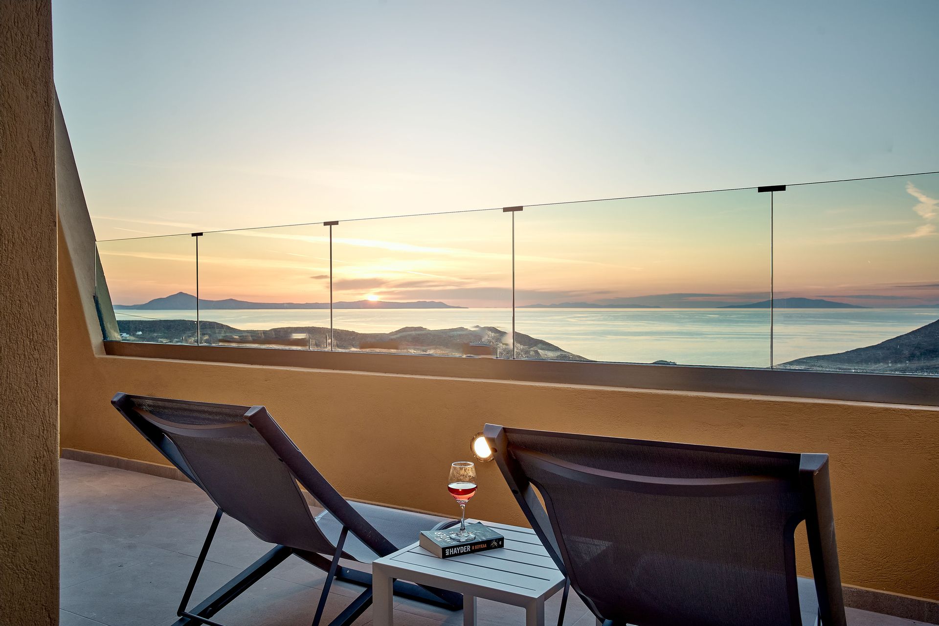 Calm Honeymoon Suite with Outdoor Petit Pool Sea & Sunset View