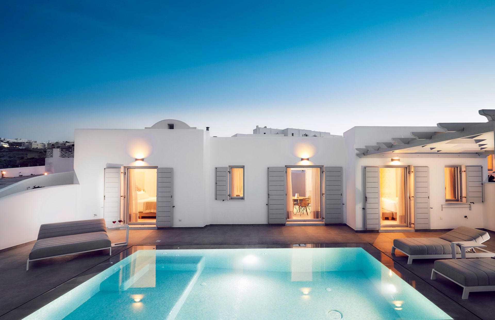 Deluxe VIlla with private pool & jetted tub