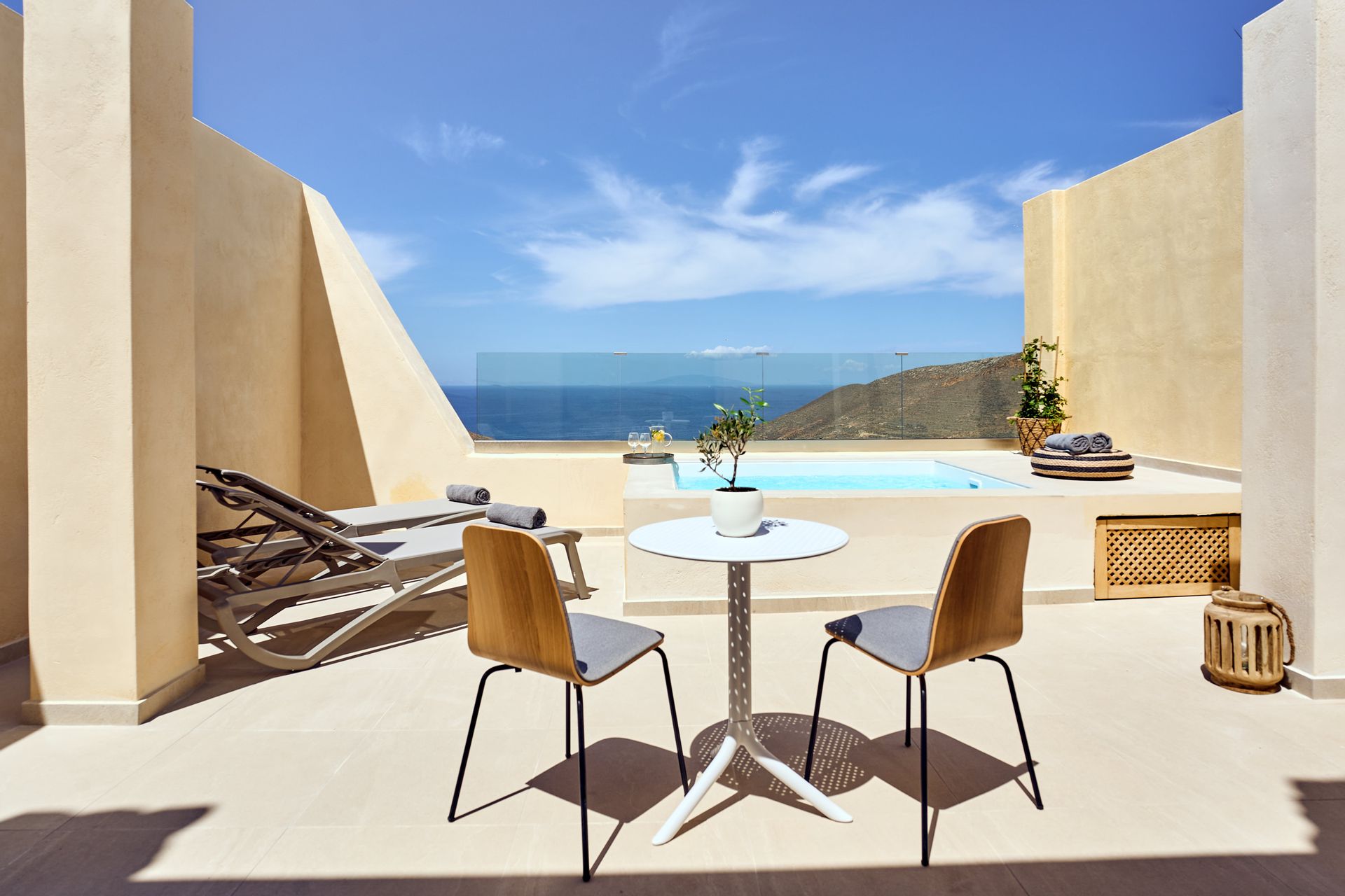 Casa Di Namphio Entire Private Villa * Swimming Pool * 8 Bedrooms * Up to 21Guests