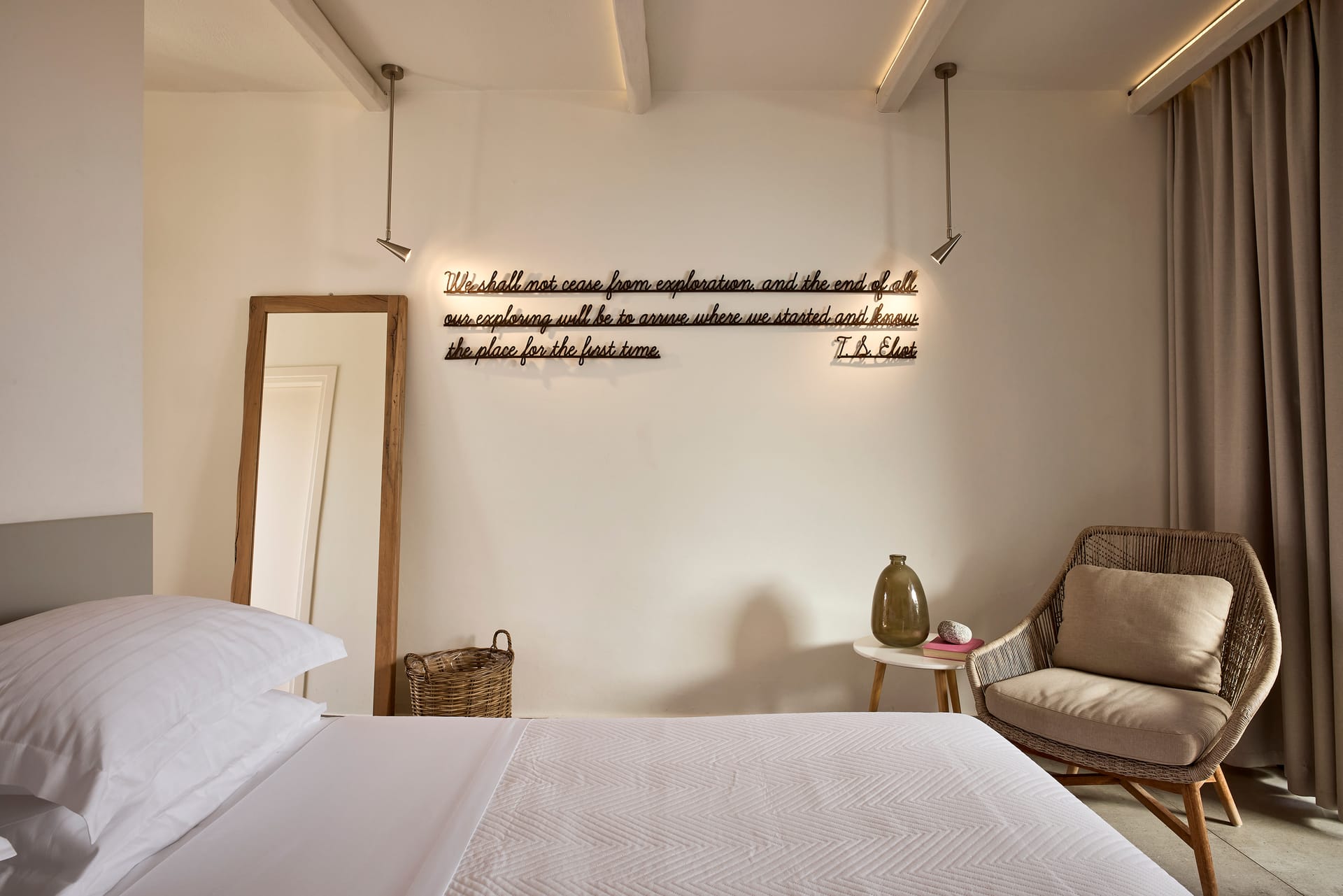 Deluxe Double Suite with Private Pool and Sea View