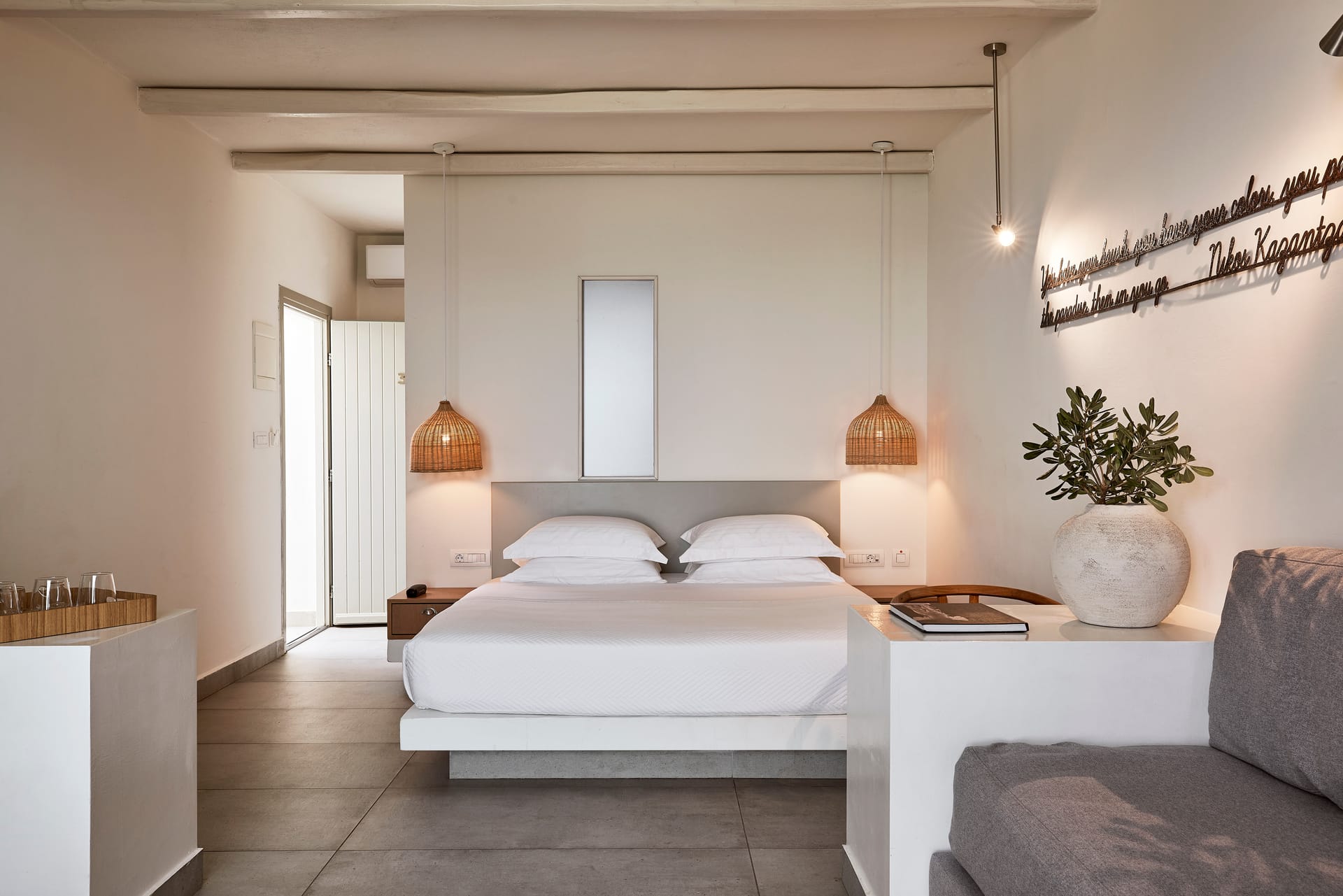 Deluxe Triple Suite with Private Pool and Sea View