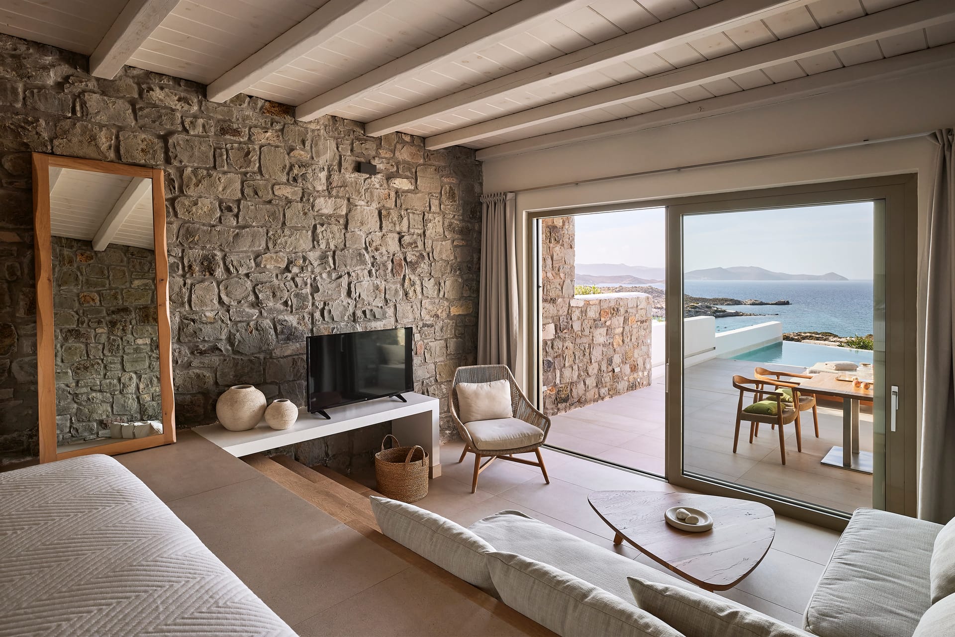 Grand Suite with Private Pool and Sea View