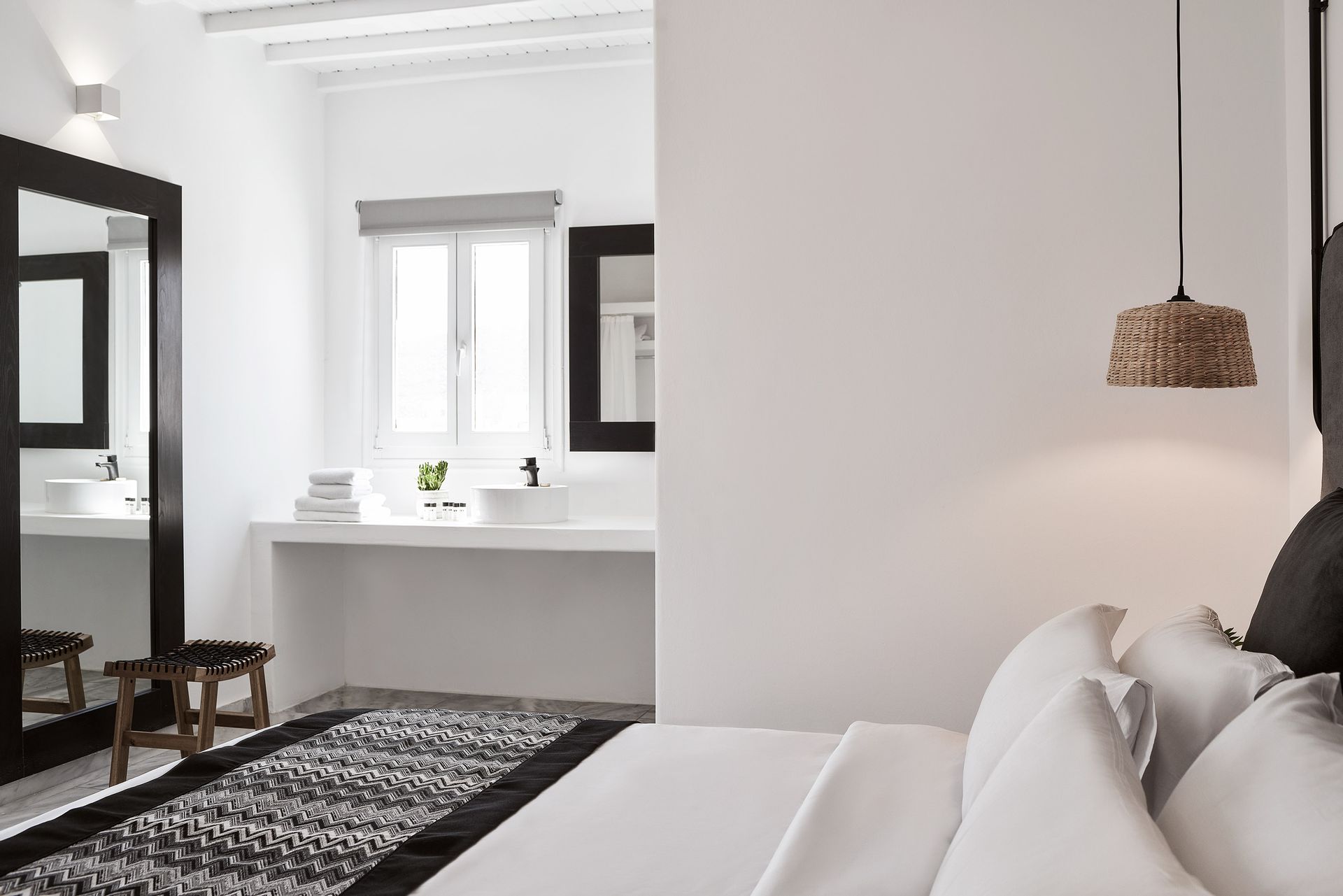 Double Room With Surrounding View