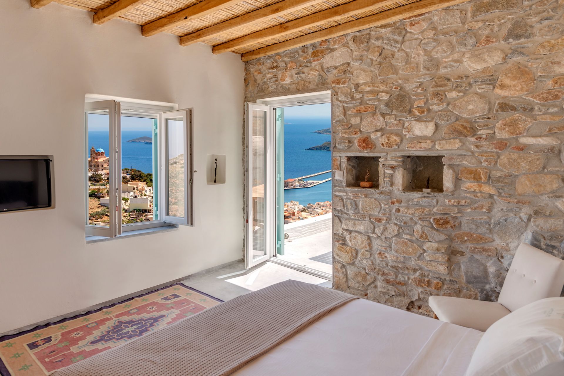 Executive Room with Balcony and Sea View