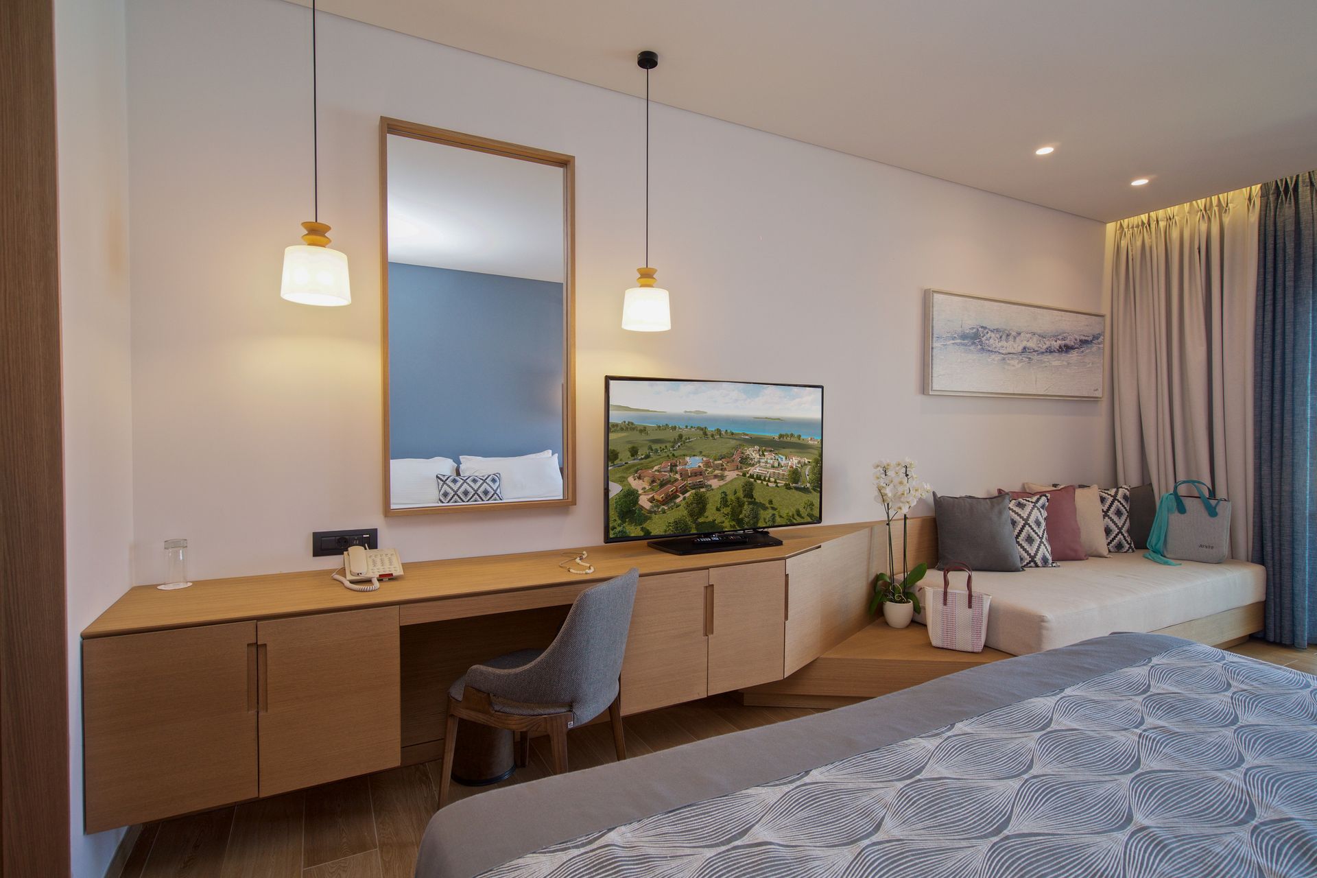 Junior Suite with Balcony &amp; Sea View | ASTERIAS