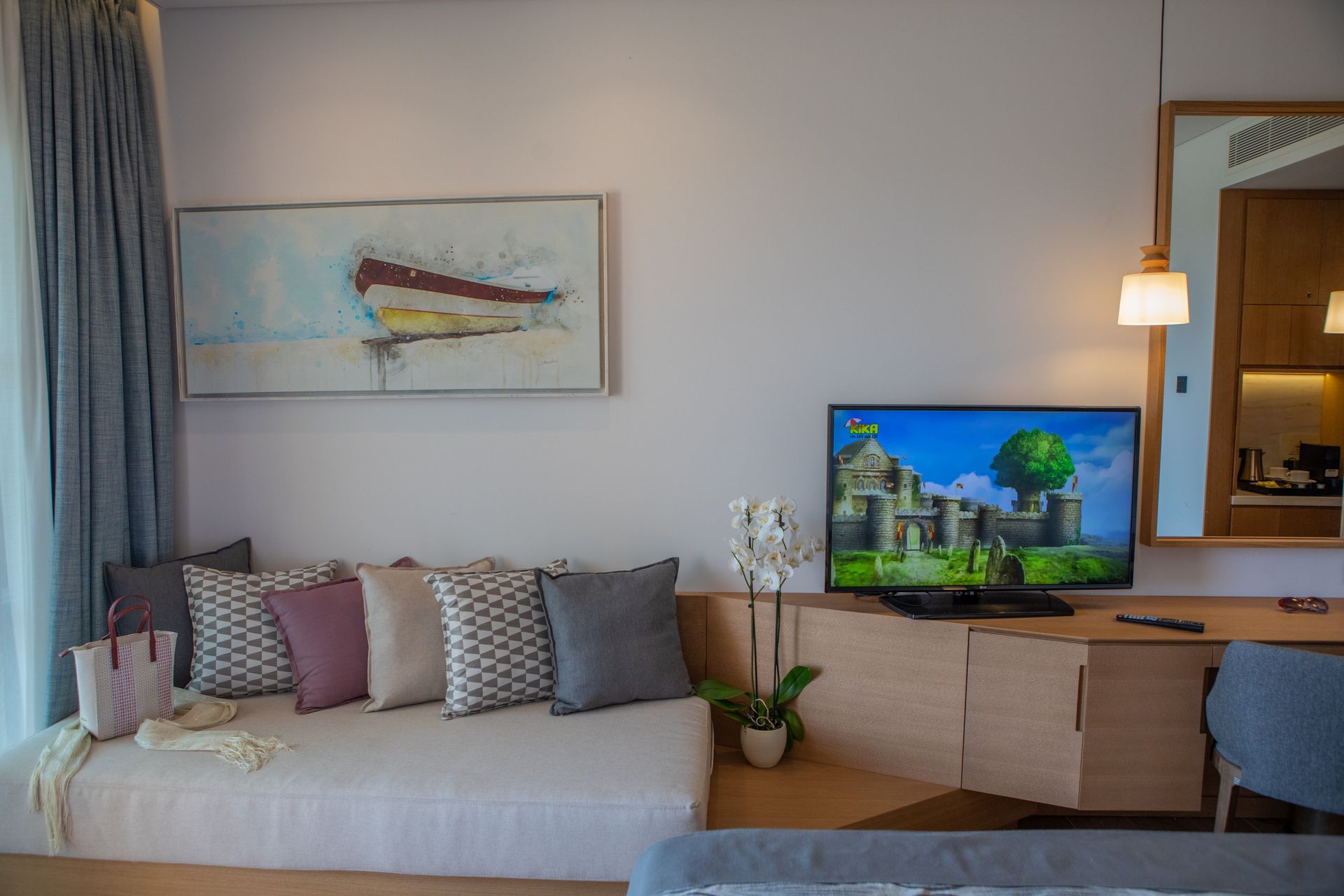 Junior Suite with Pool | ASTERIAS