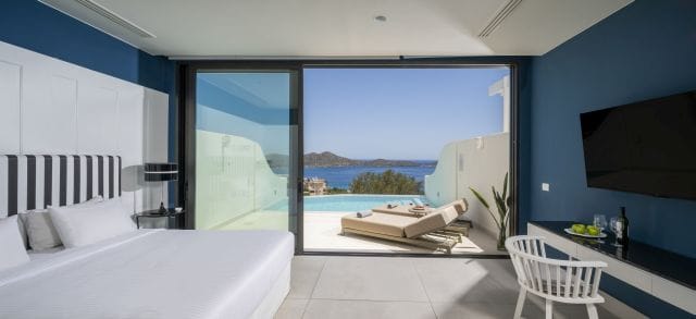 One Bedroom Serenity Suite | Private pool &amp; Sea view