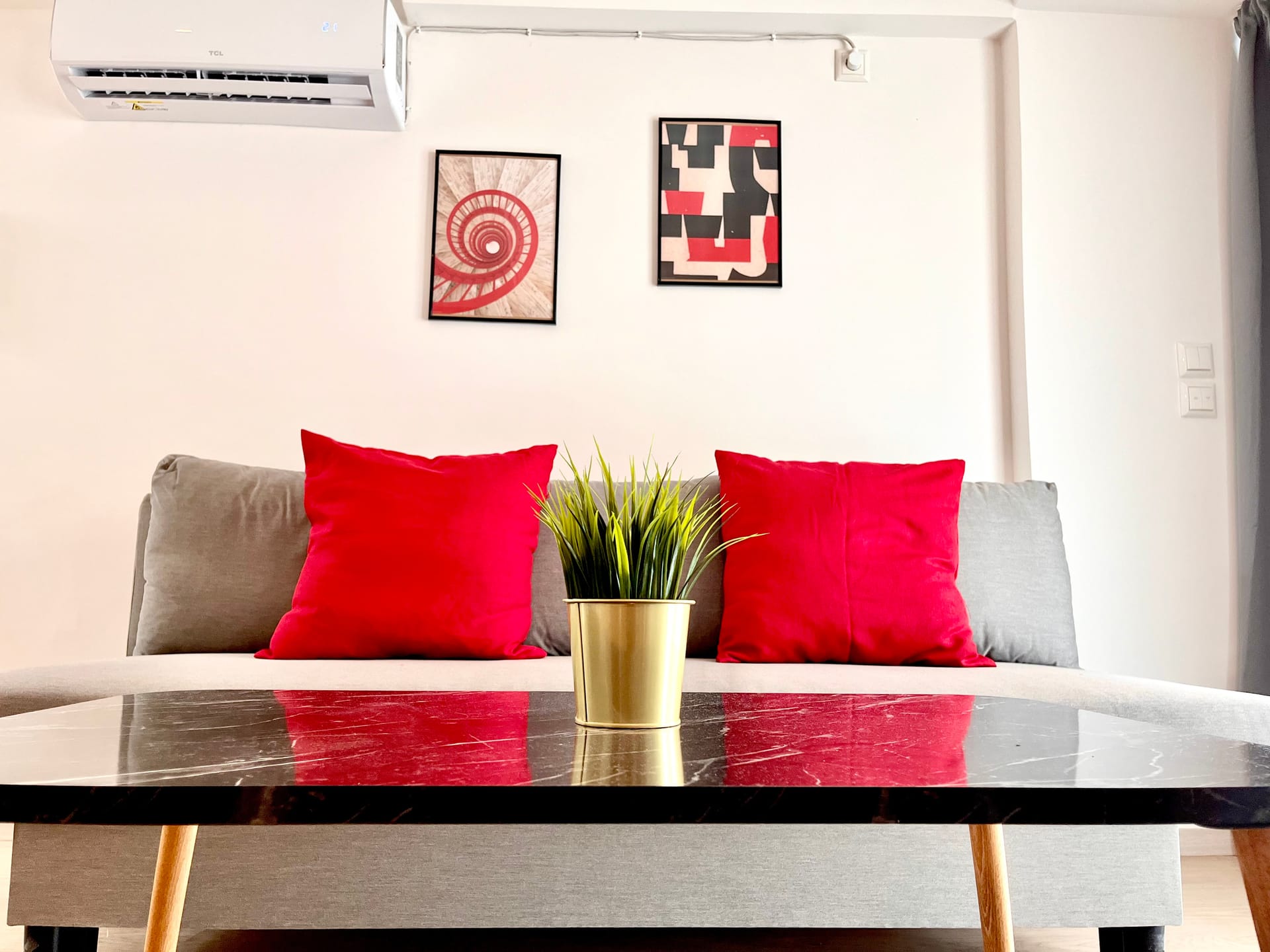 One Bedroom Apartment split level [36m2]-6th Floor