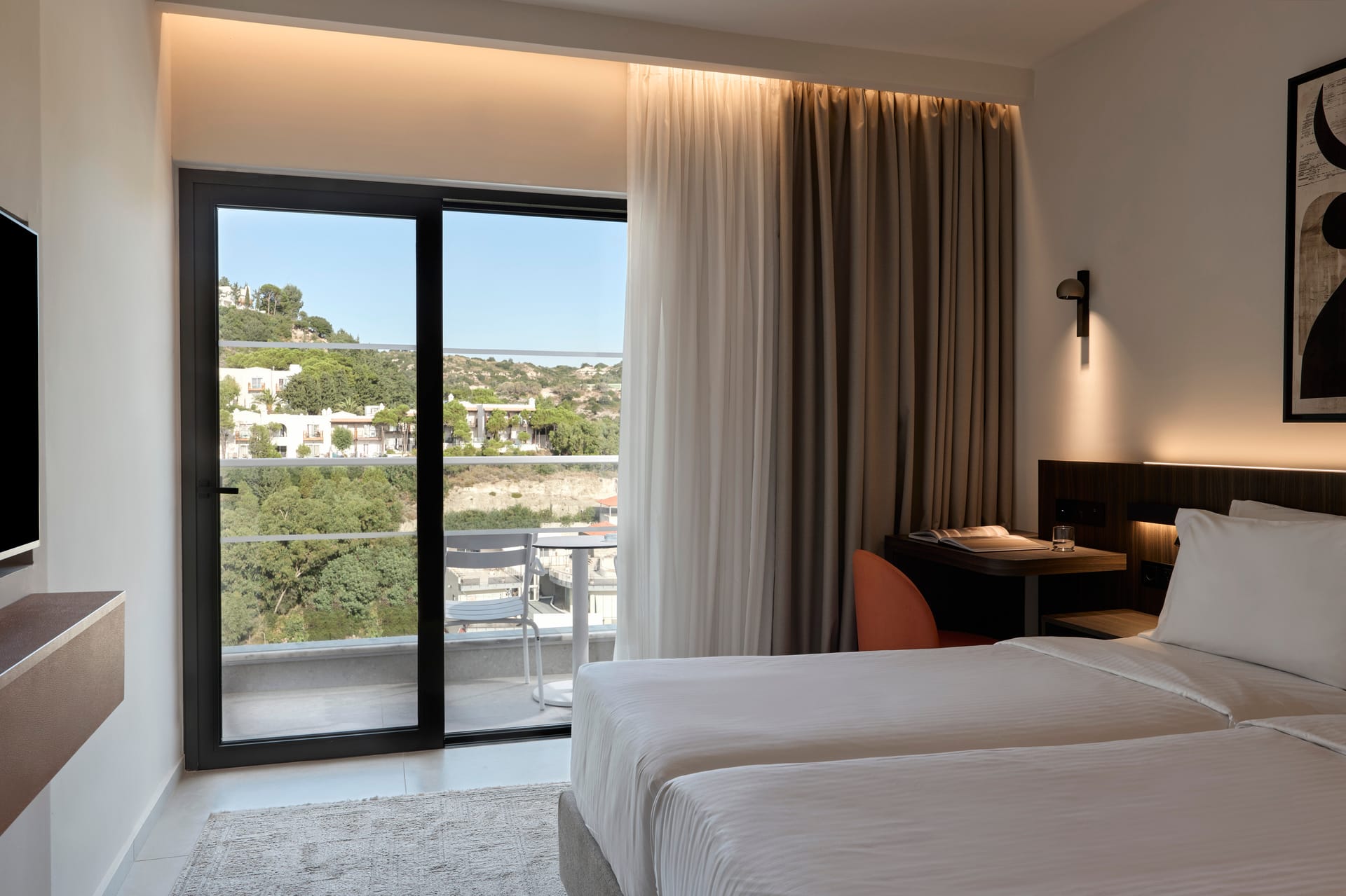 Double or Twin Room with Land View