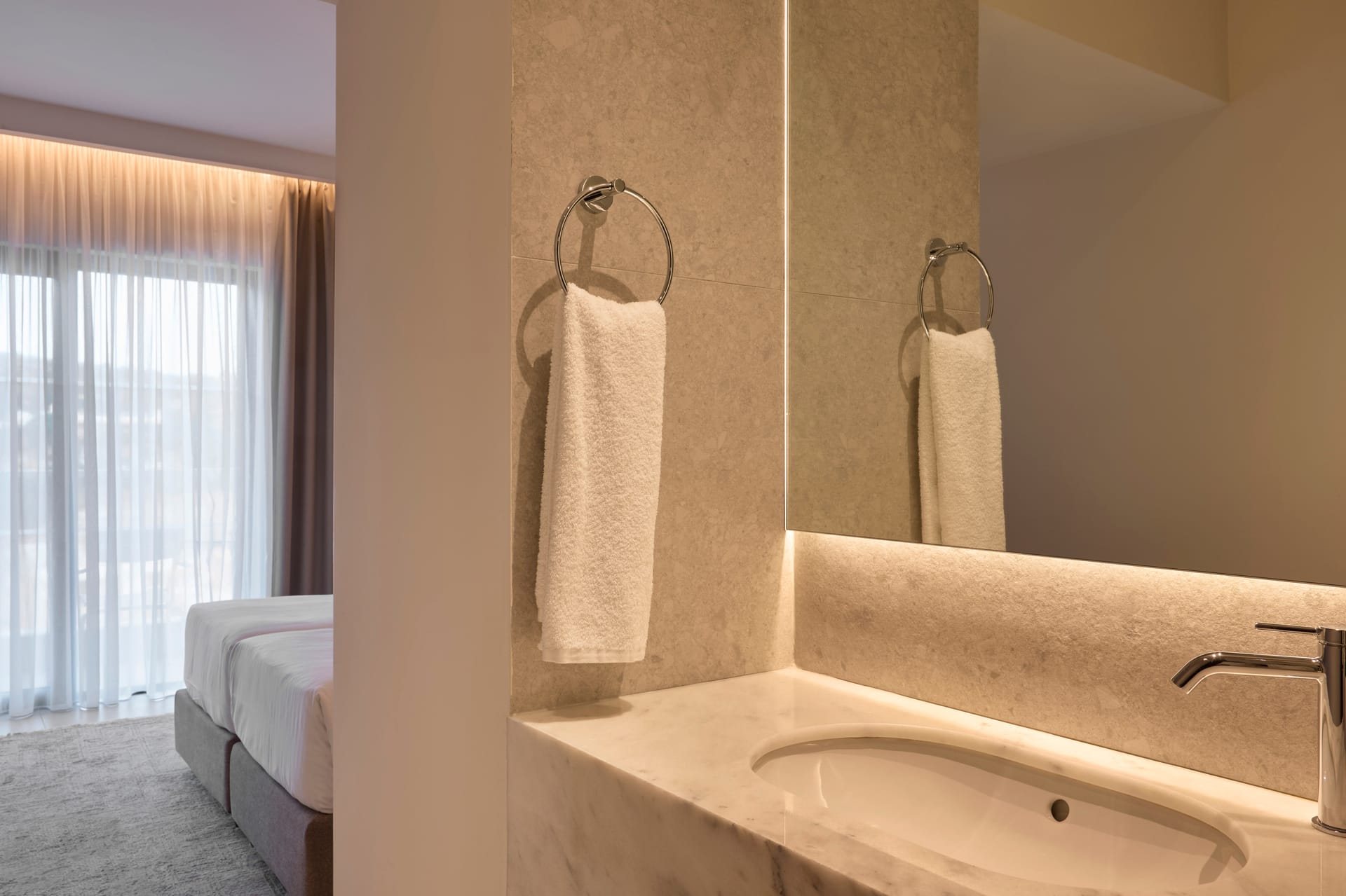 Double or Twin Room with Land View