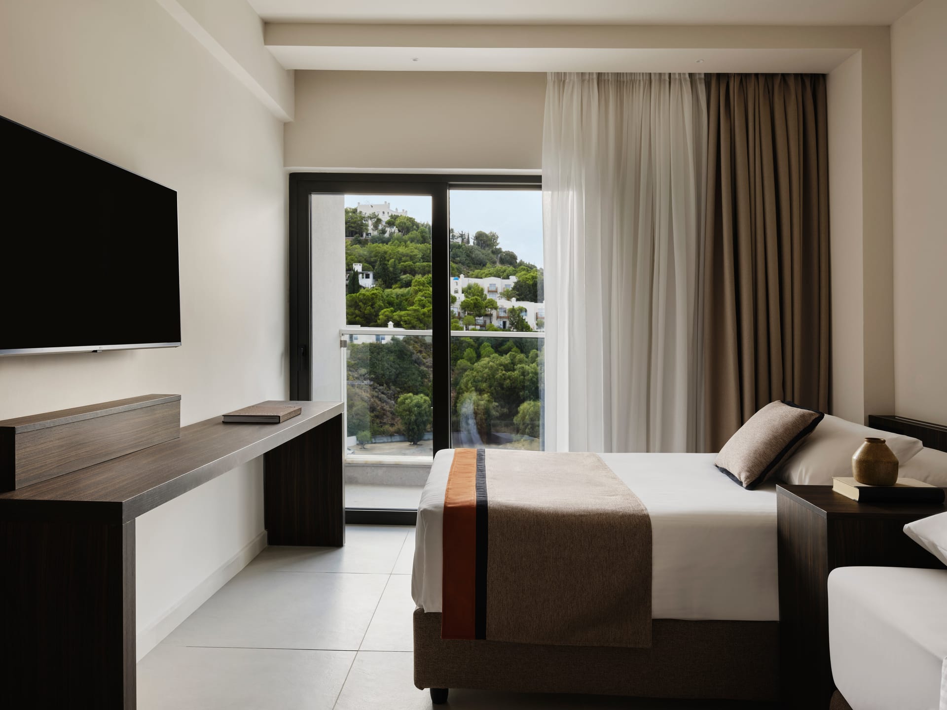 Premium Family Room with Garden View