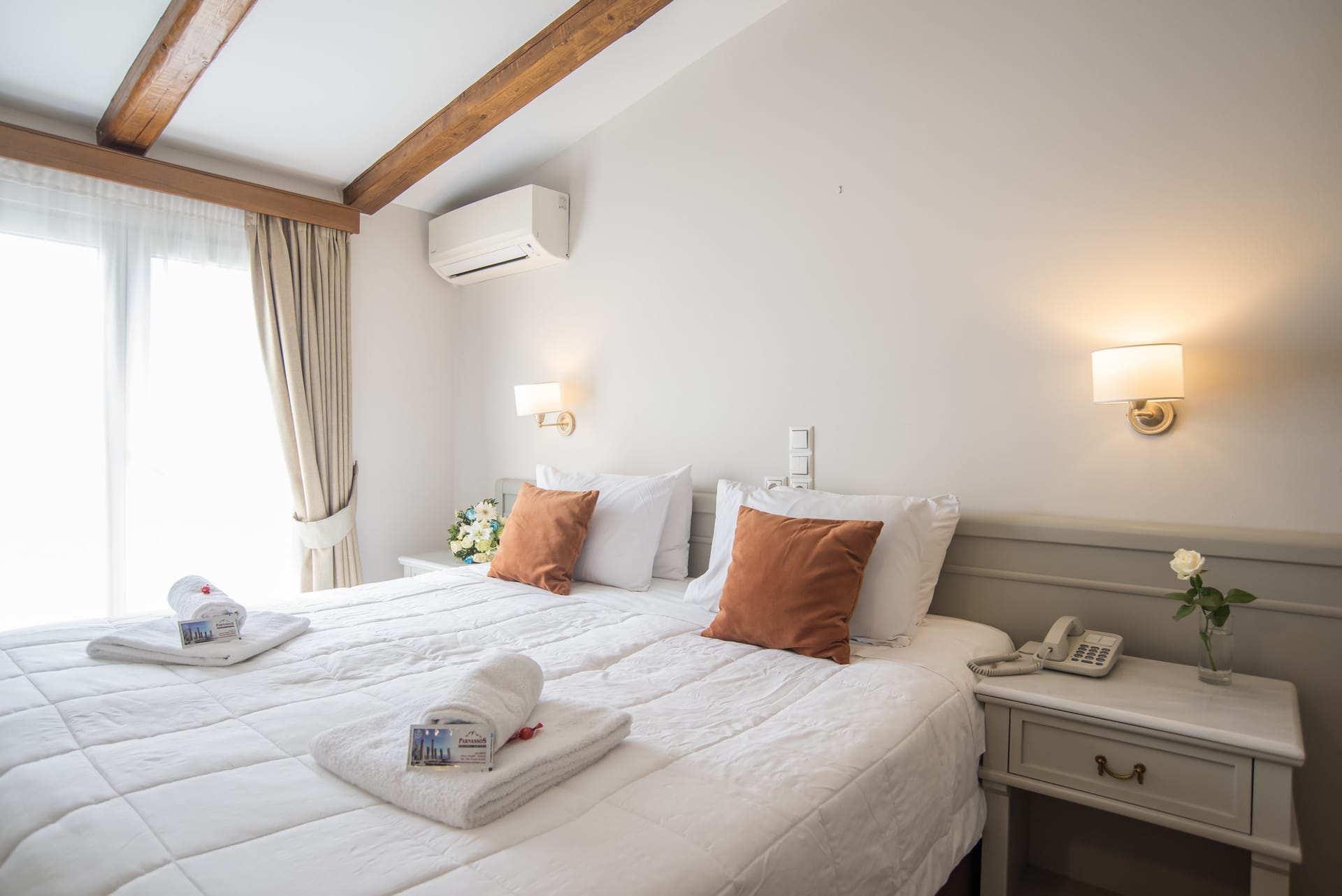 Superior Double or Twin Room with Balcony and Mountain view